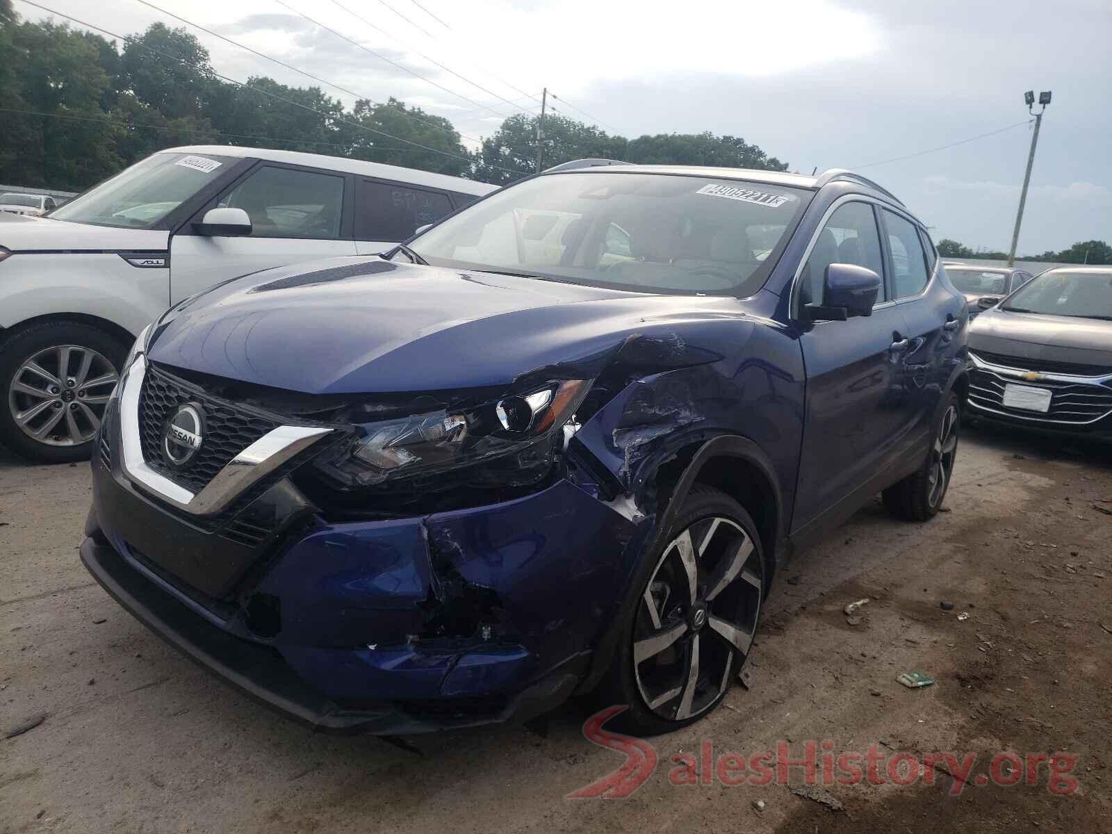 JN1BJ1CV7LW262556 2020 NISSAN ROGUE