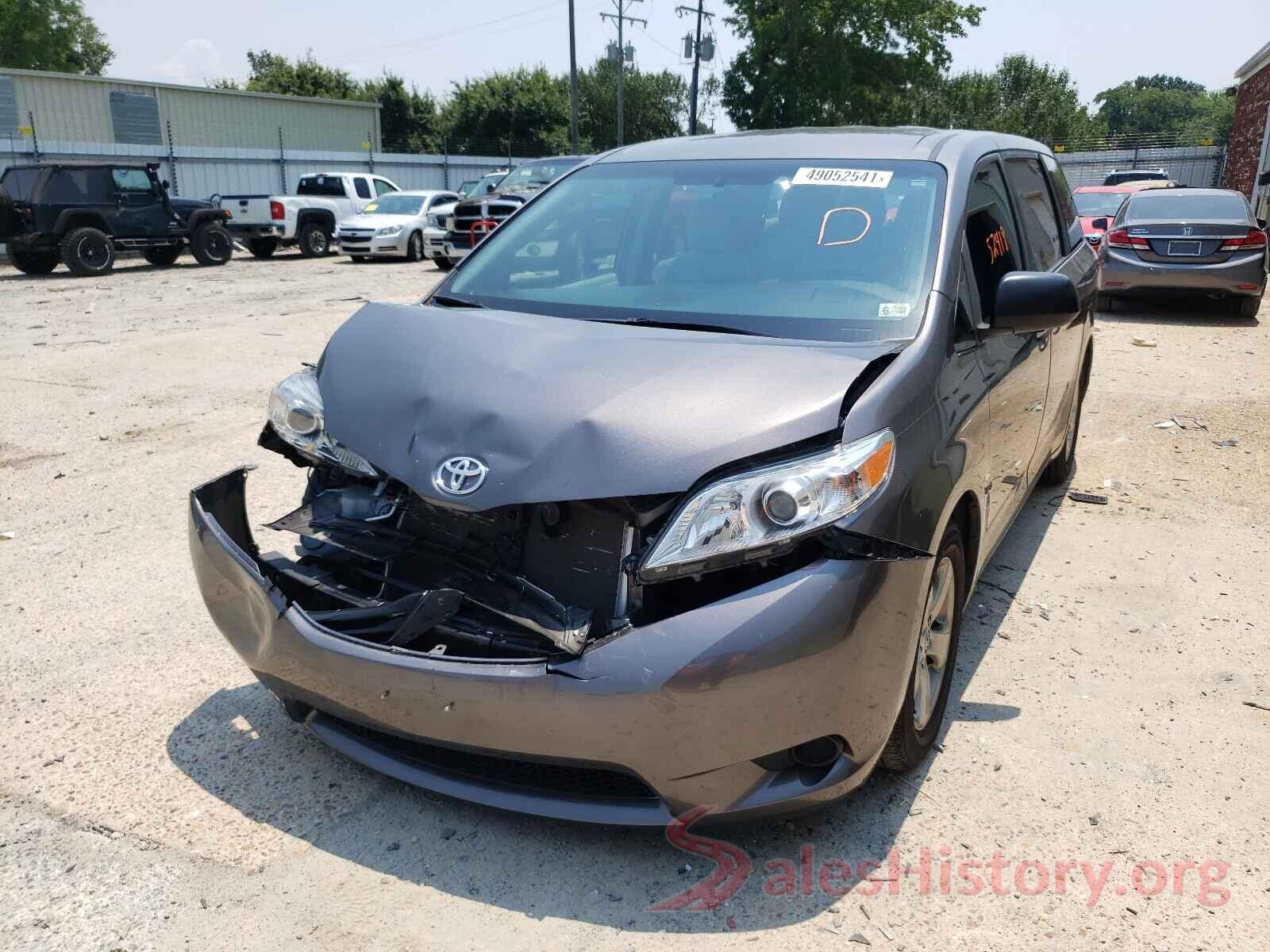 5TDZZ3DCXHS802762 2017 TOYOTA SIENNA