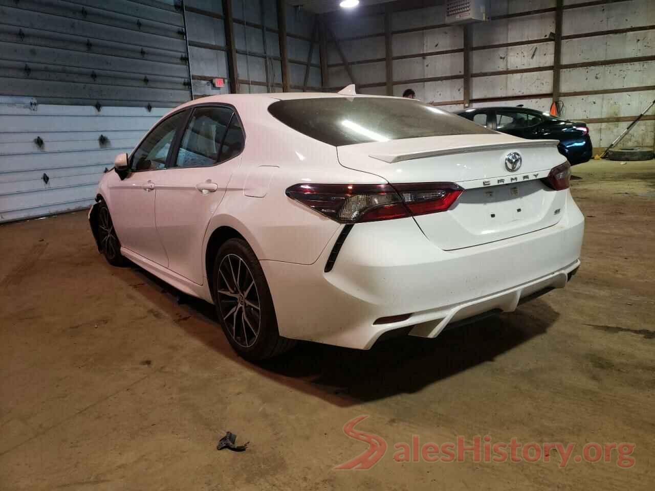 4T1G11AK8MU551207 2021 TOYOTA CAMRY