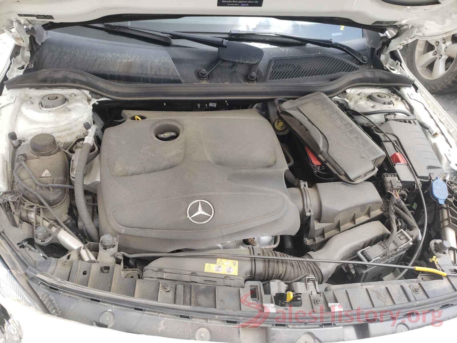 WDCTG4GB1JJ412053 2018 MERCEDES-BENZ GLA-CLASS