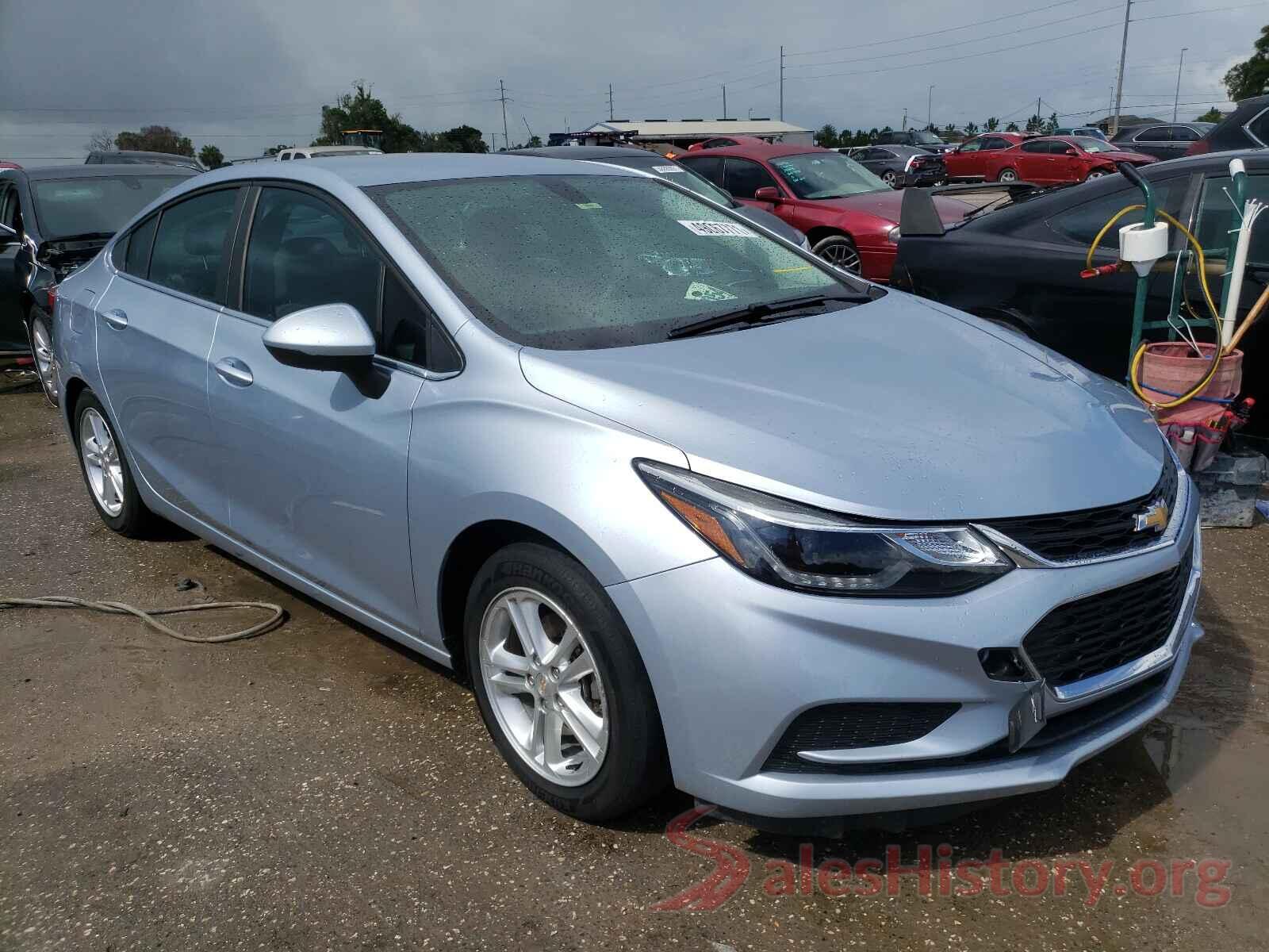 1G1BE5SMXJ7120123 2018 CHEVROLET CRUZE