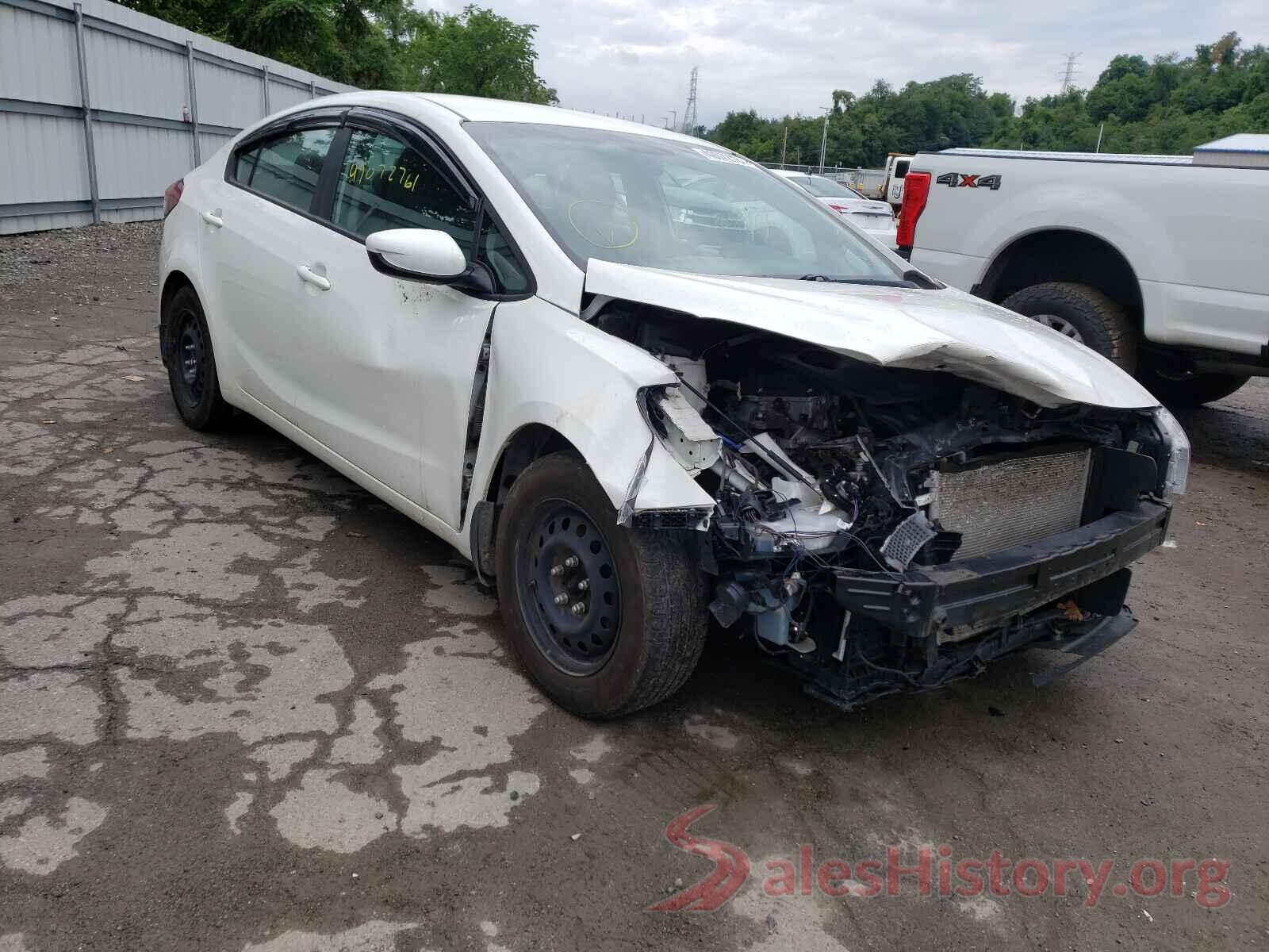 3KPFK4A76HE031960 2017 KIA FORTE