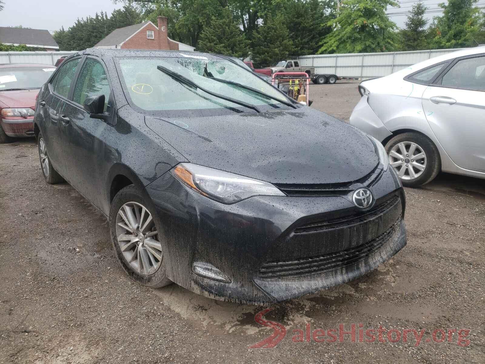 2T1BURHE8JC004404 2018 TOYOTA COROLLA