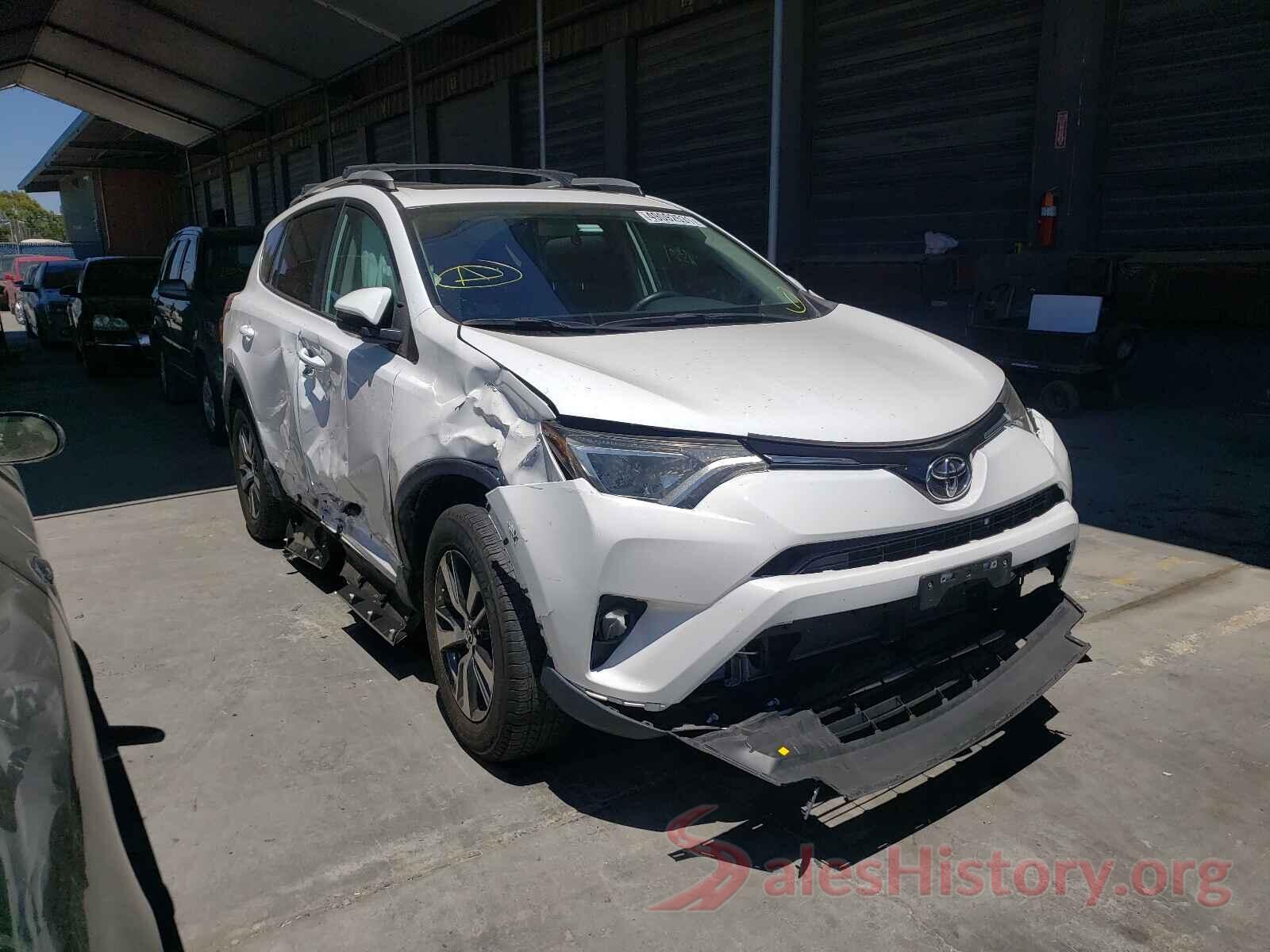 2T3RFREVXGW522137 2016 TOYOTA RAV4