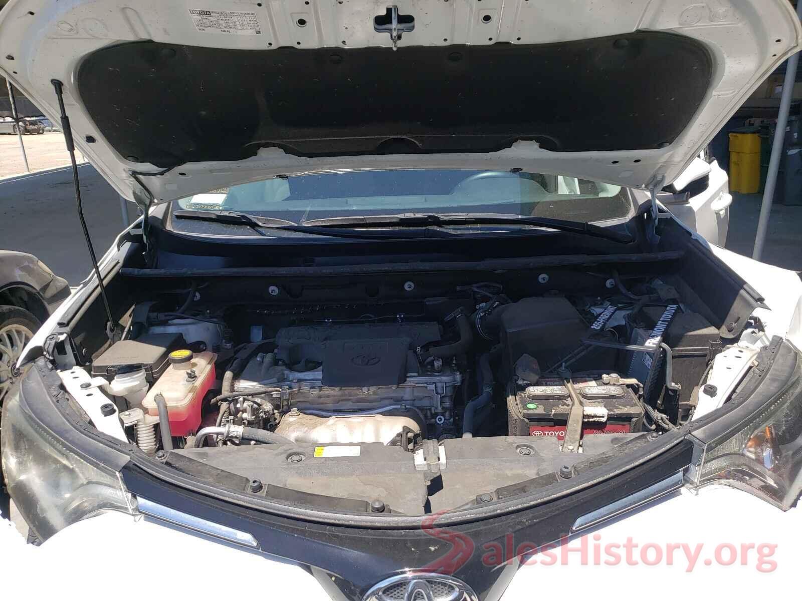 2T3RFREVXGW522137 2016 TOYOTA RAV4