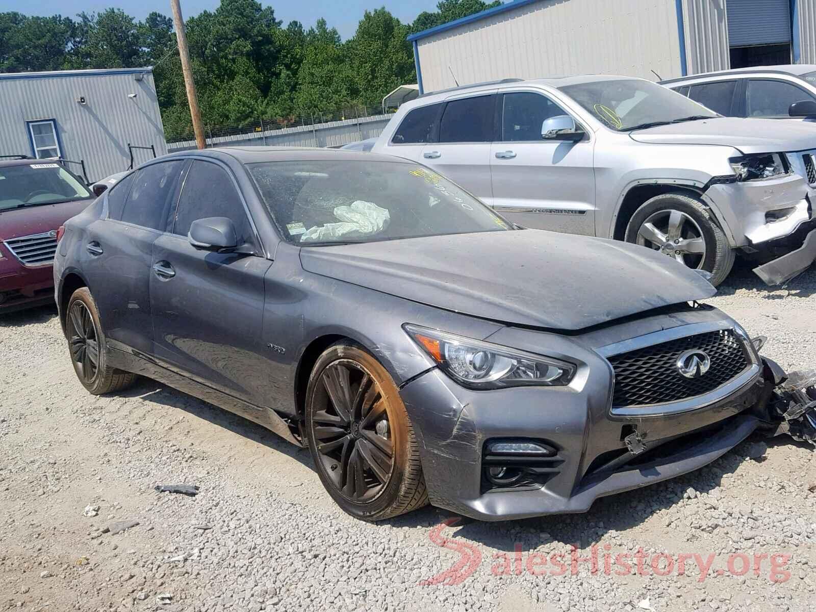 JN1AV7AR8FM850636 2015 INFINITI Q50