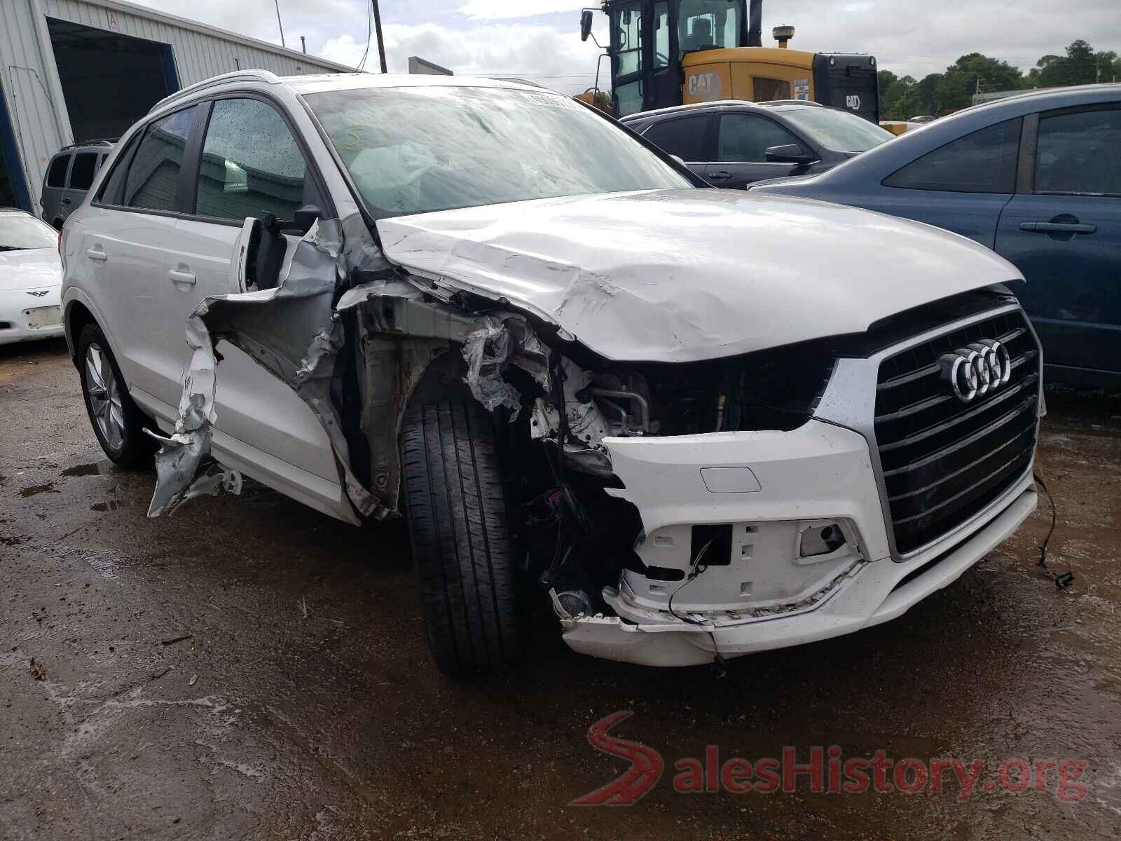 WA1BCCFS2JR013625 2018 AUDI Q3