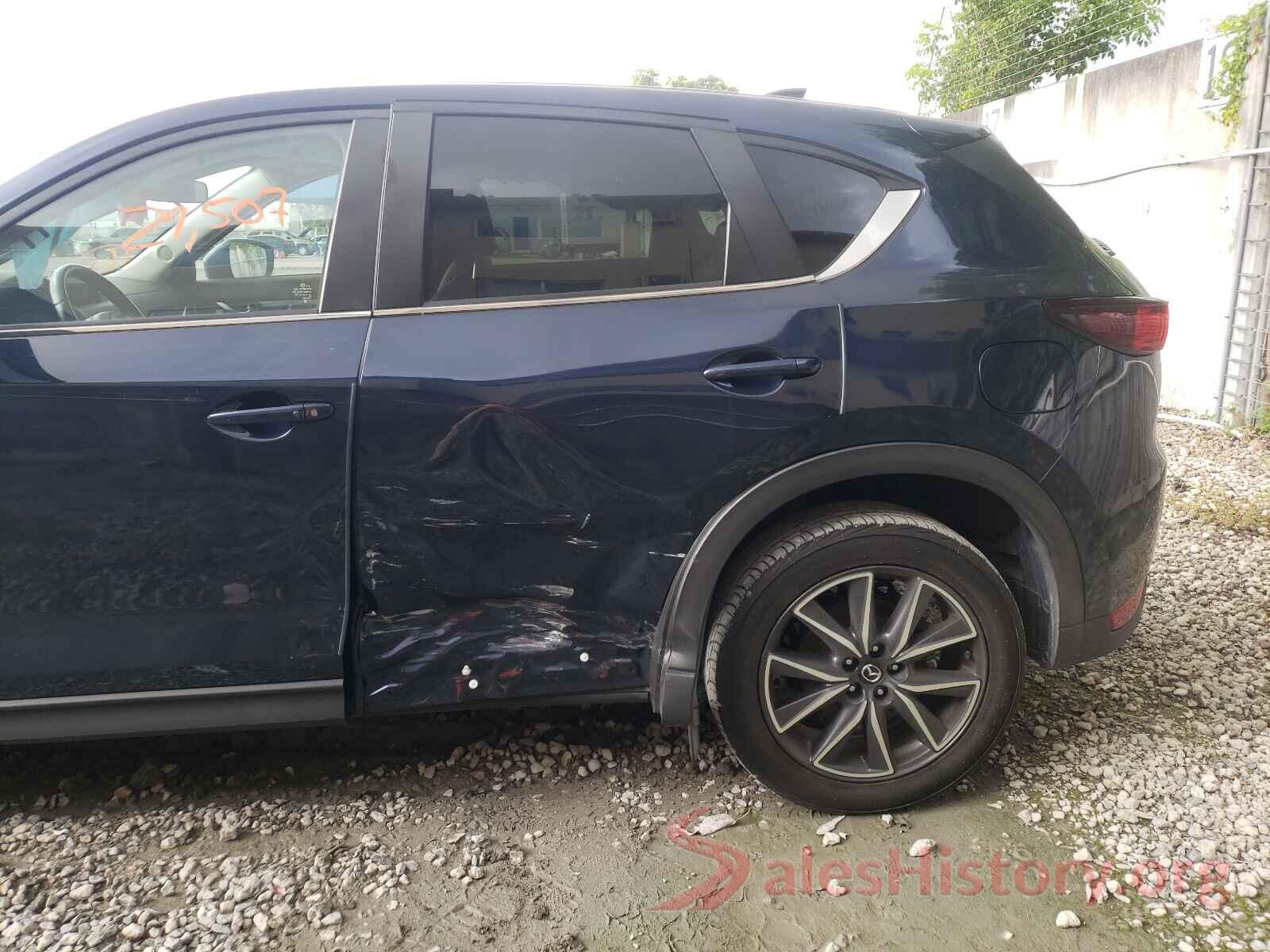 JM3KFACM8J1392918 2018 MAZDA CX-5