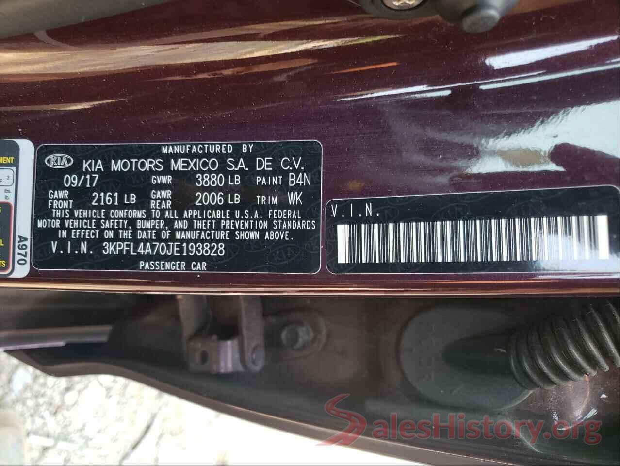 3KPFL4A70JE193828 2018 KIA FORTE