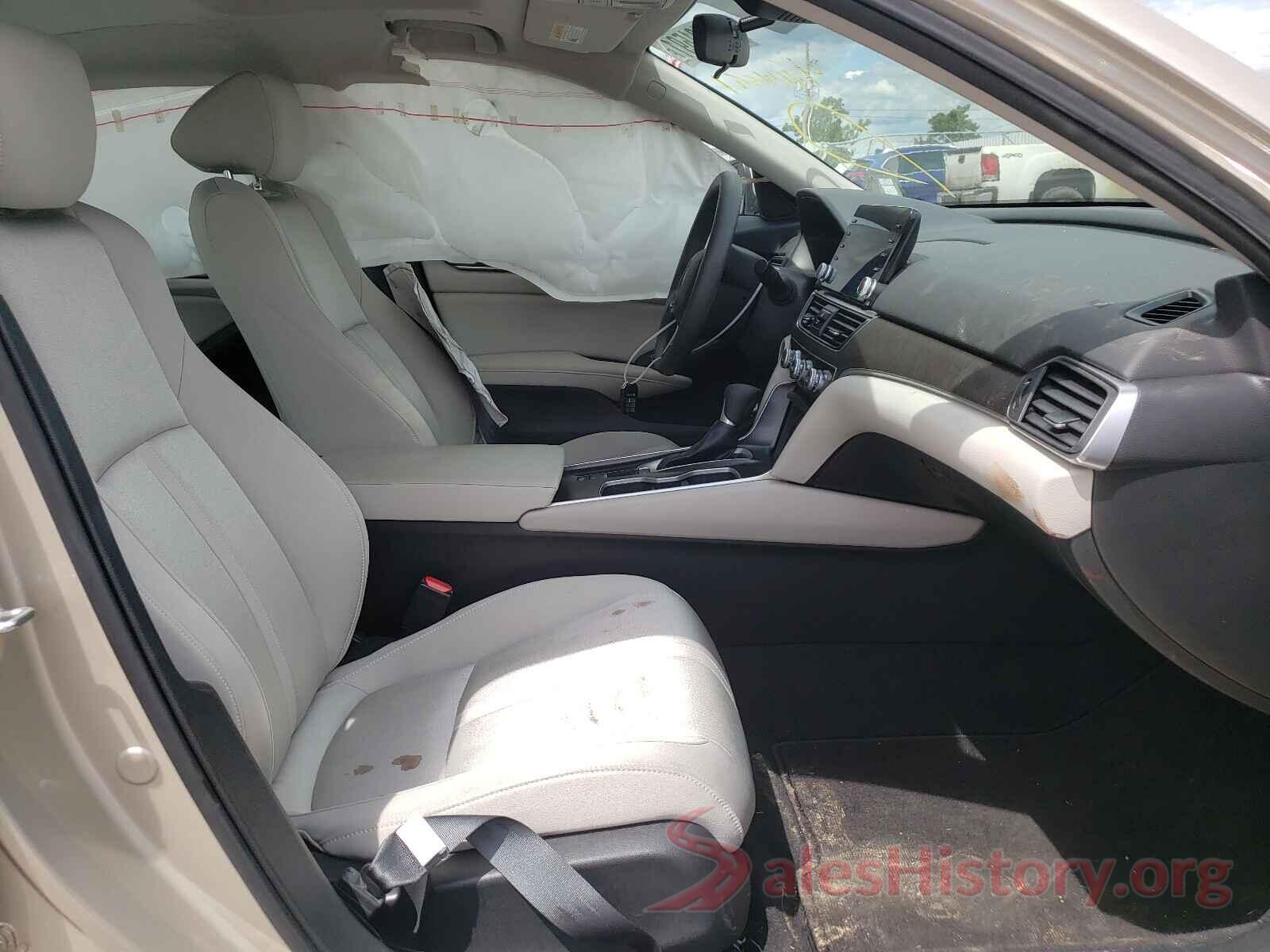 1HGCV1F45JA075871 2018 HONDA ACCORD