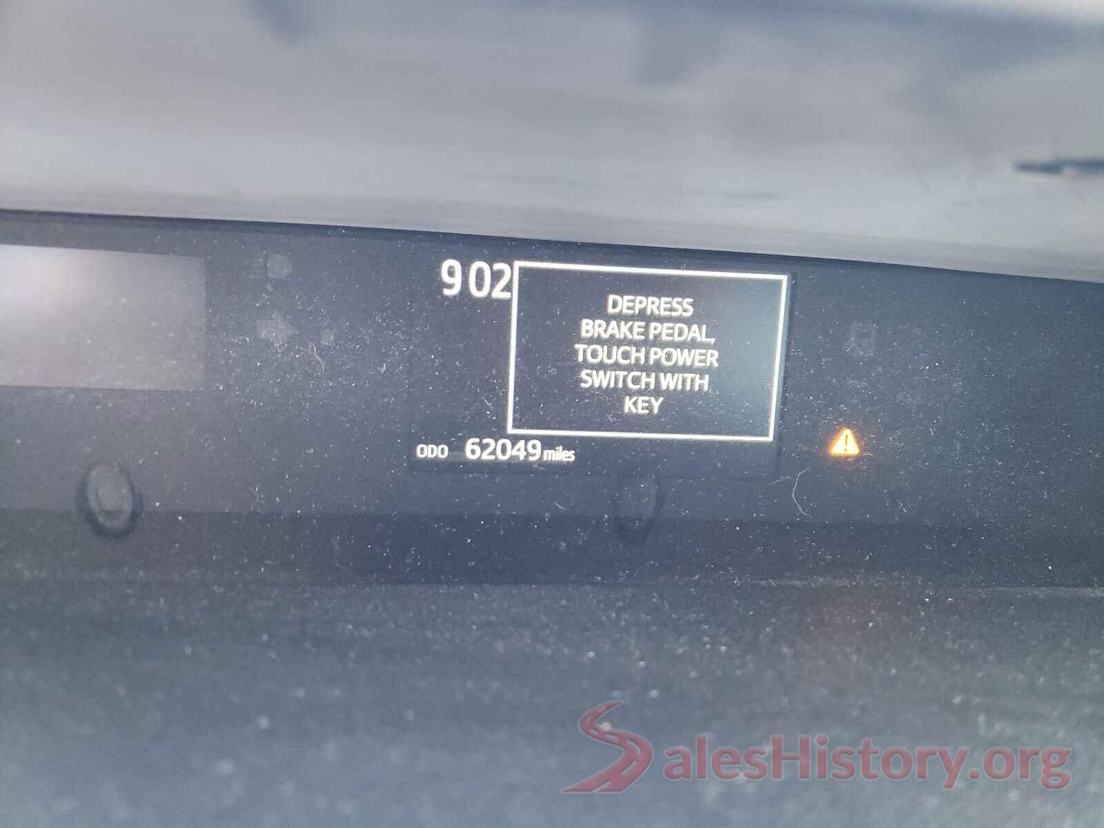 JTDKDTB34J1618357 2018 TOYOTA PRIUS