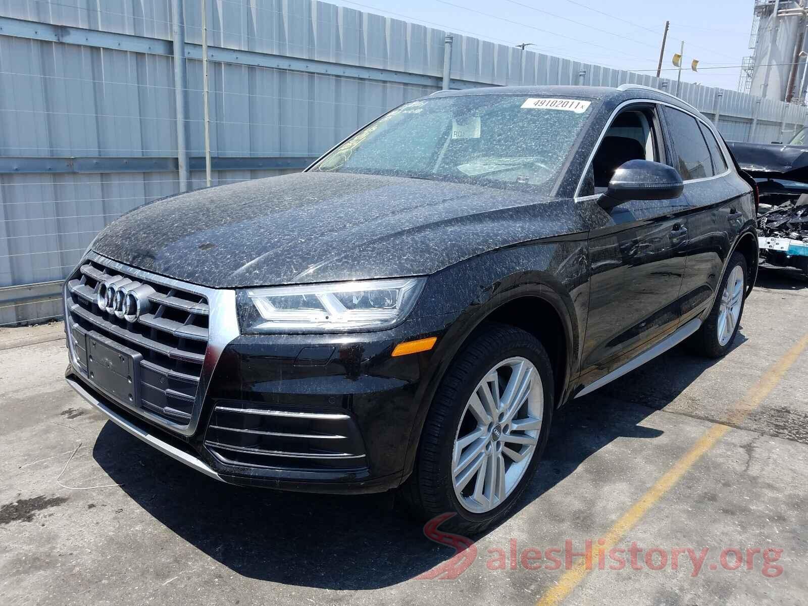 WA1BNAFY9J2142831 2018 AUDI Q5