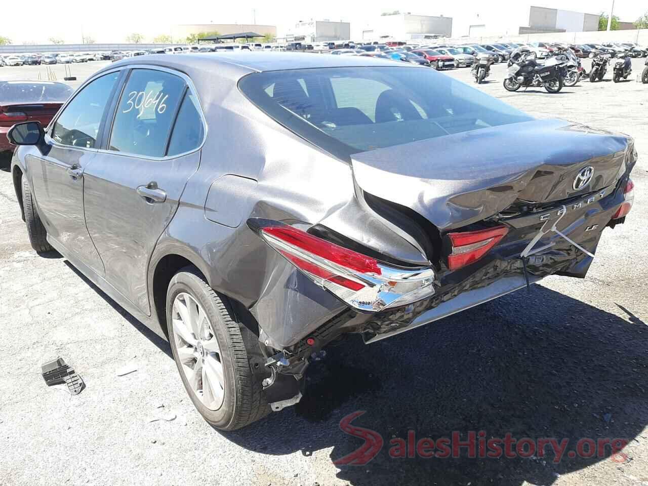 4T1B11HK3JU555581 2018 TOYOTA CAMRY