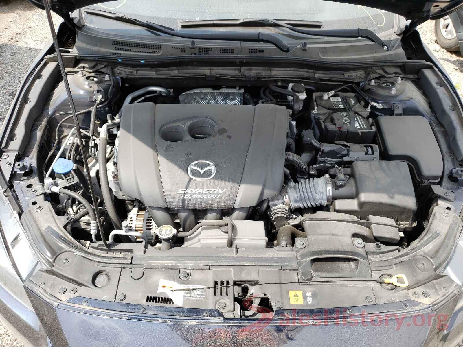 3MZBN1M35JM226101 2018 MAZDA 3