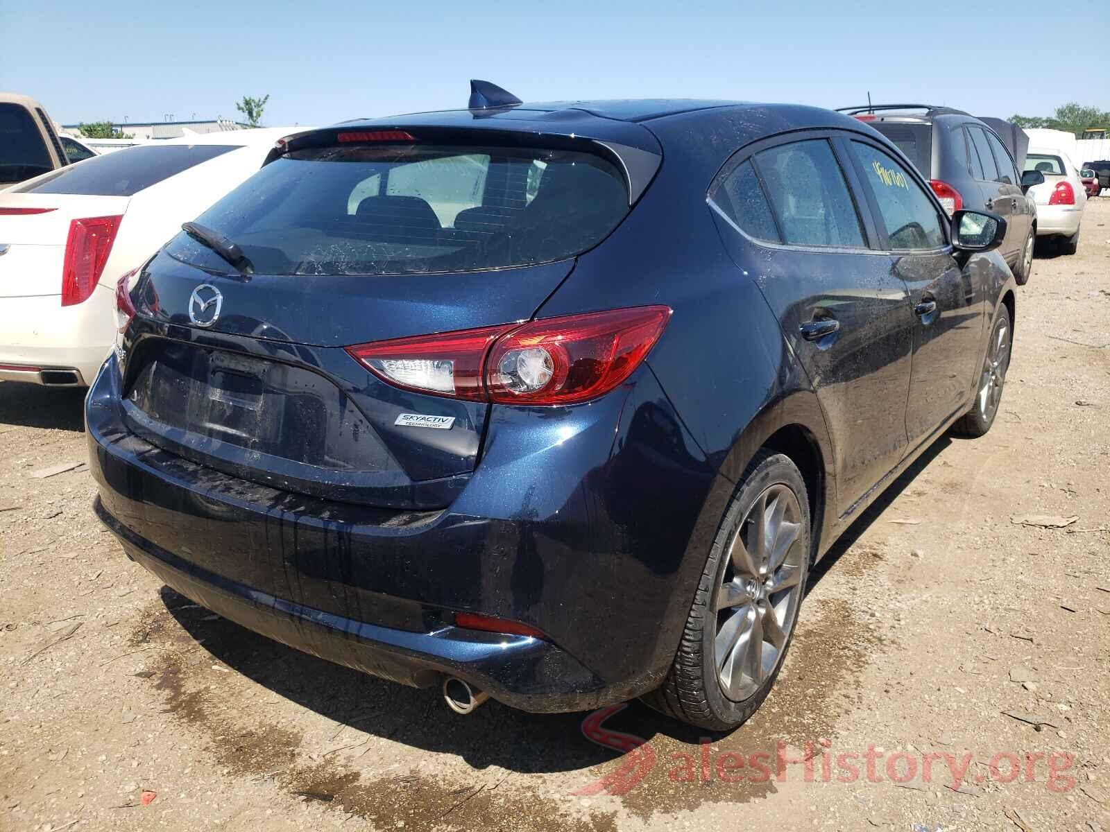 3MZBN1M35JM226101 2018 MAZDA 3