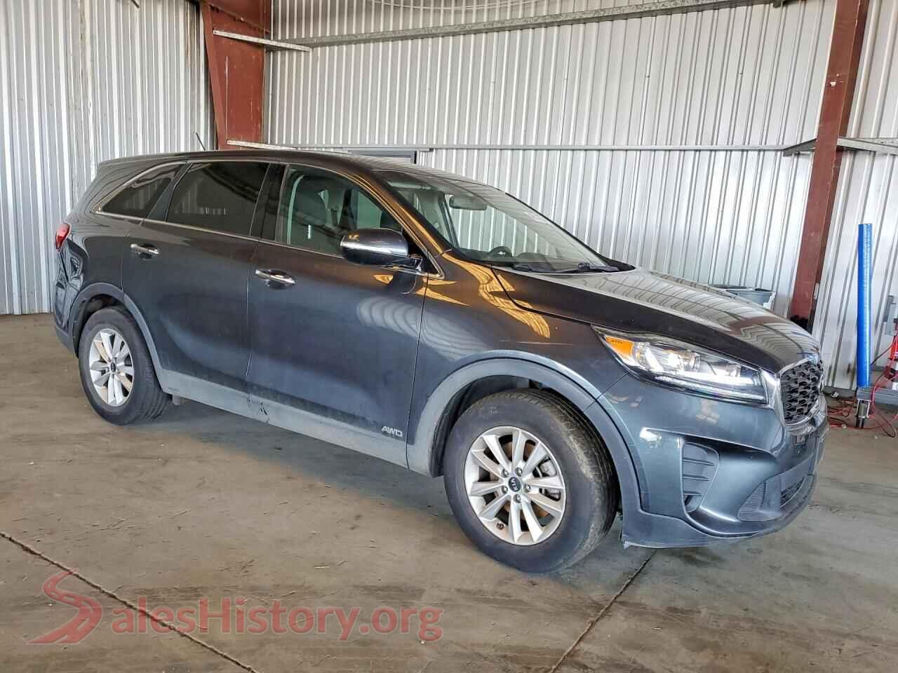 2020 KIA SORENTO VIN 5XYPGDA5XLG618517, rear 3/4 view