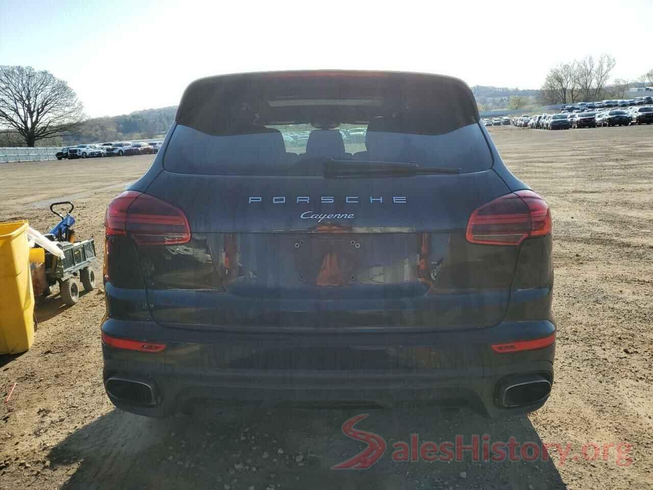 WP1AA2A27HKA91182 2017 PORSCHE CAYENNE