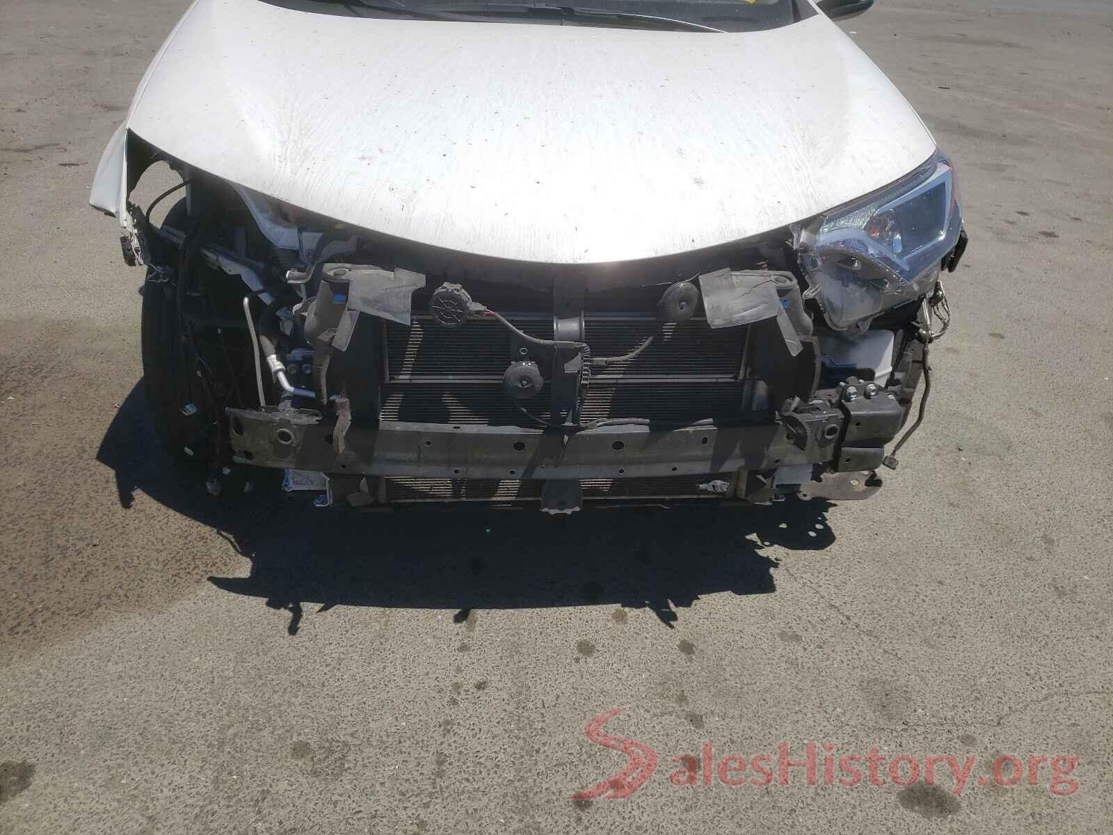 JTMRJREV6JD253153 2018 TOYOTA RAV4