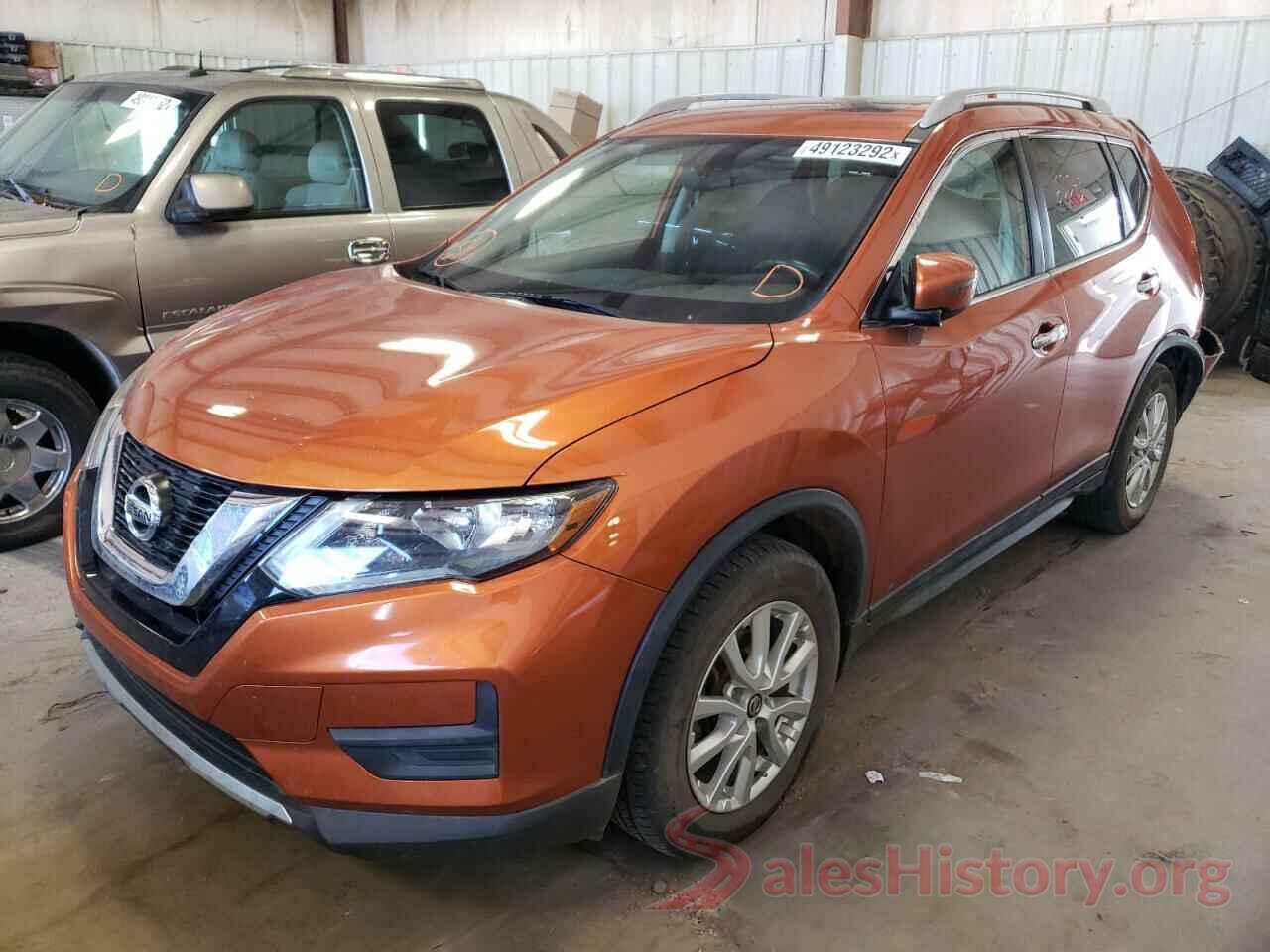 5N1AT2MT8HC737805 2017 NISSAN ROGUE