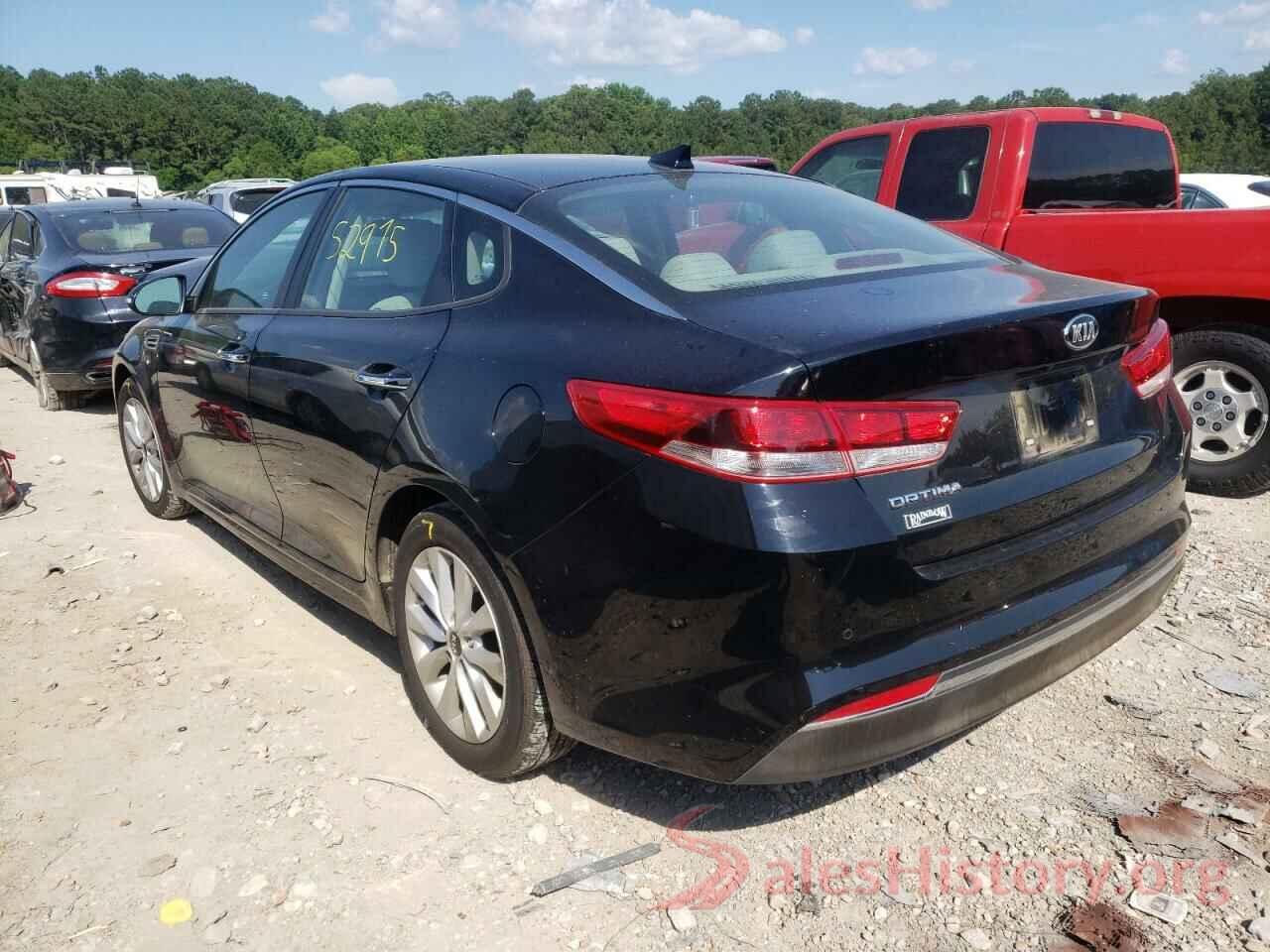 5XXGT4L32JG268762 2018 KIA OPTIMA