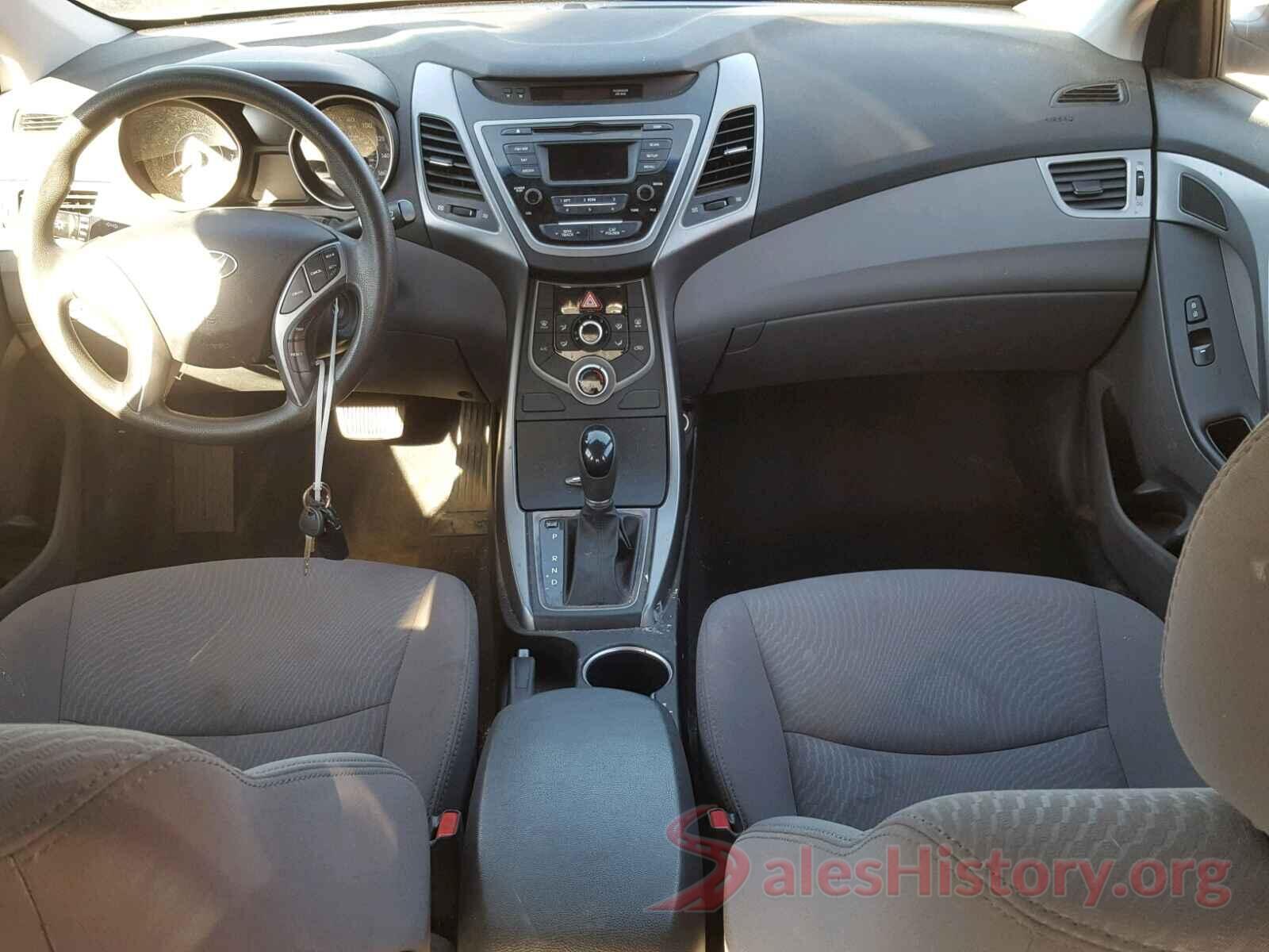 5NPDH4AE8GH687138 2016 HYUNDAI ELANTRA