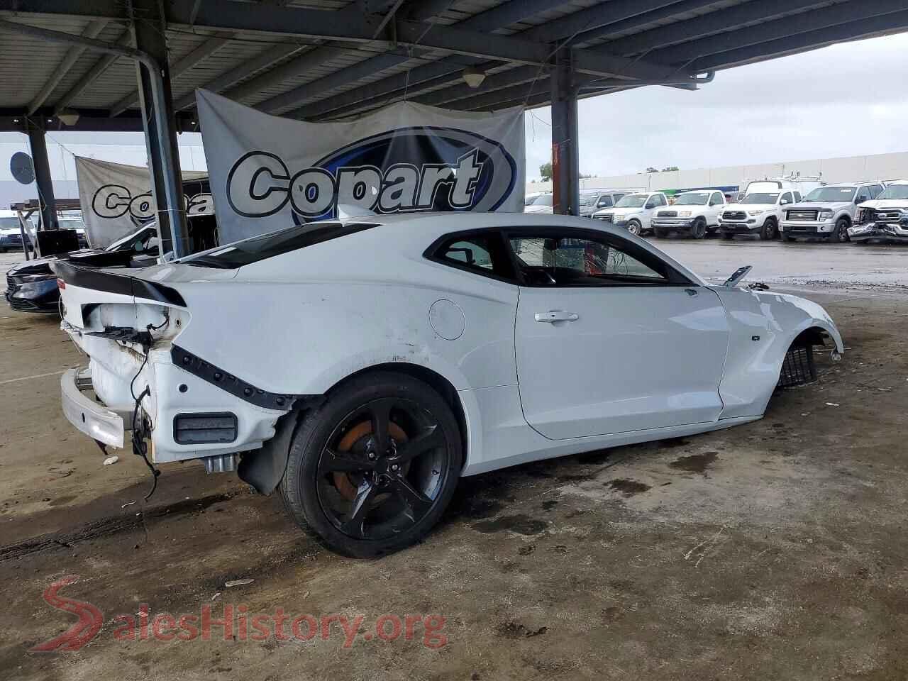 2018 CHEVROLET CAMARO VIN 1G1FE1R74J0113378, right side view