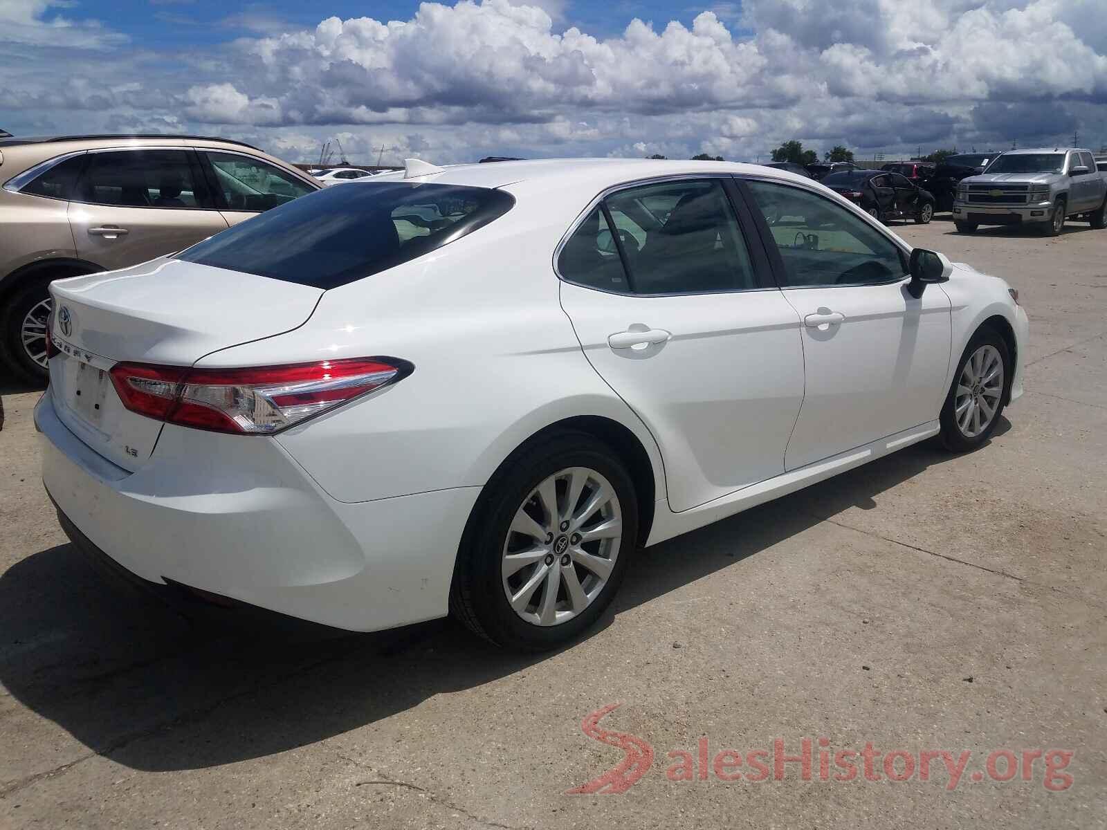 4T1B11HKXKU168964 2019 TOYOTA CAMRY