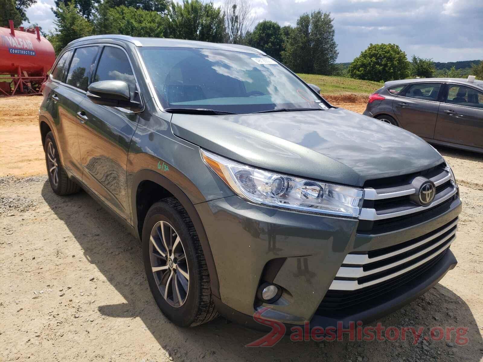 5TDKZRFH7JS236370 2018 TOYOTA HIGHLANDER