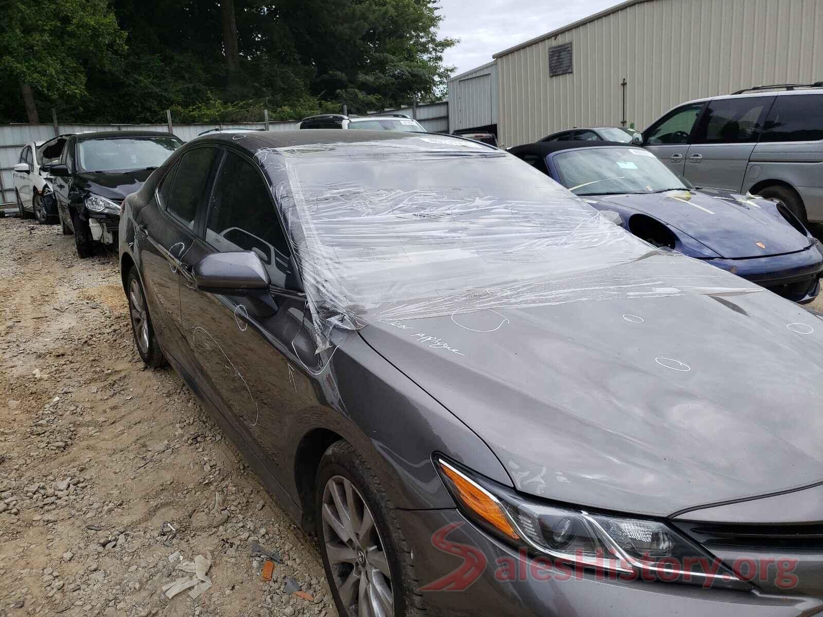 4T1B11HK2JU021455 2018 TOYOTA CAMRY