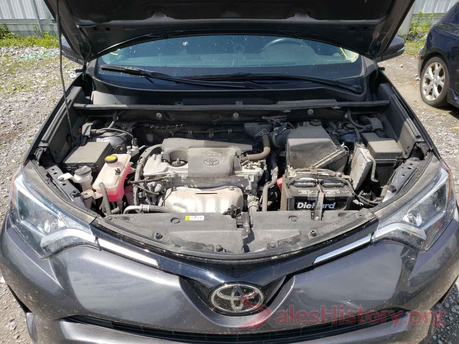 2T3RFREVXJW855428 2018 TOYOTA RAV4