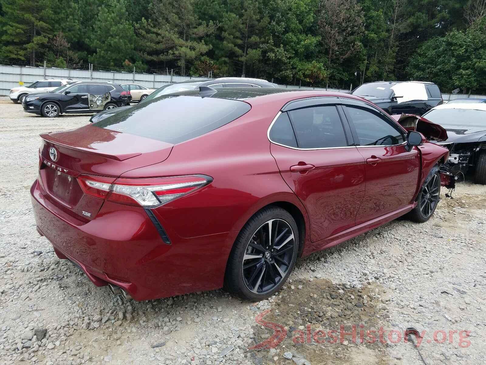 4T1B61HKXJU545809 2018 TOYOTA CAMRY