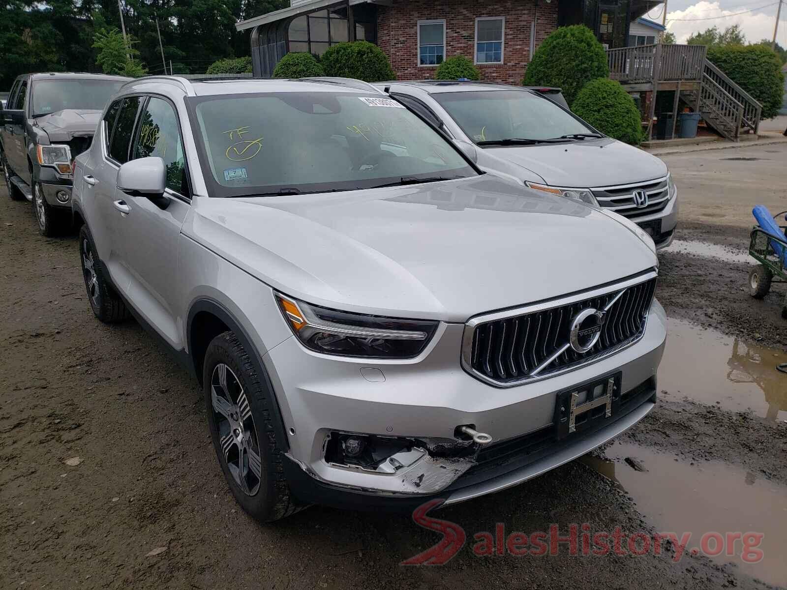 YV4162ULXK2143822 2019 VOLVO XC40