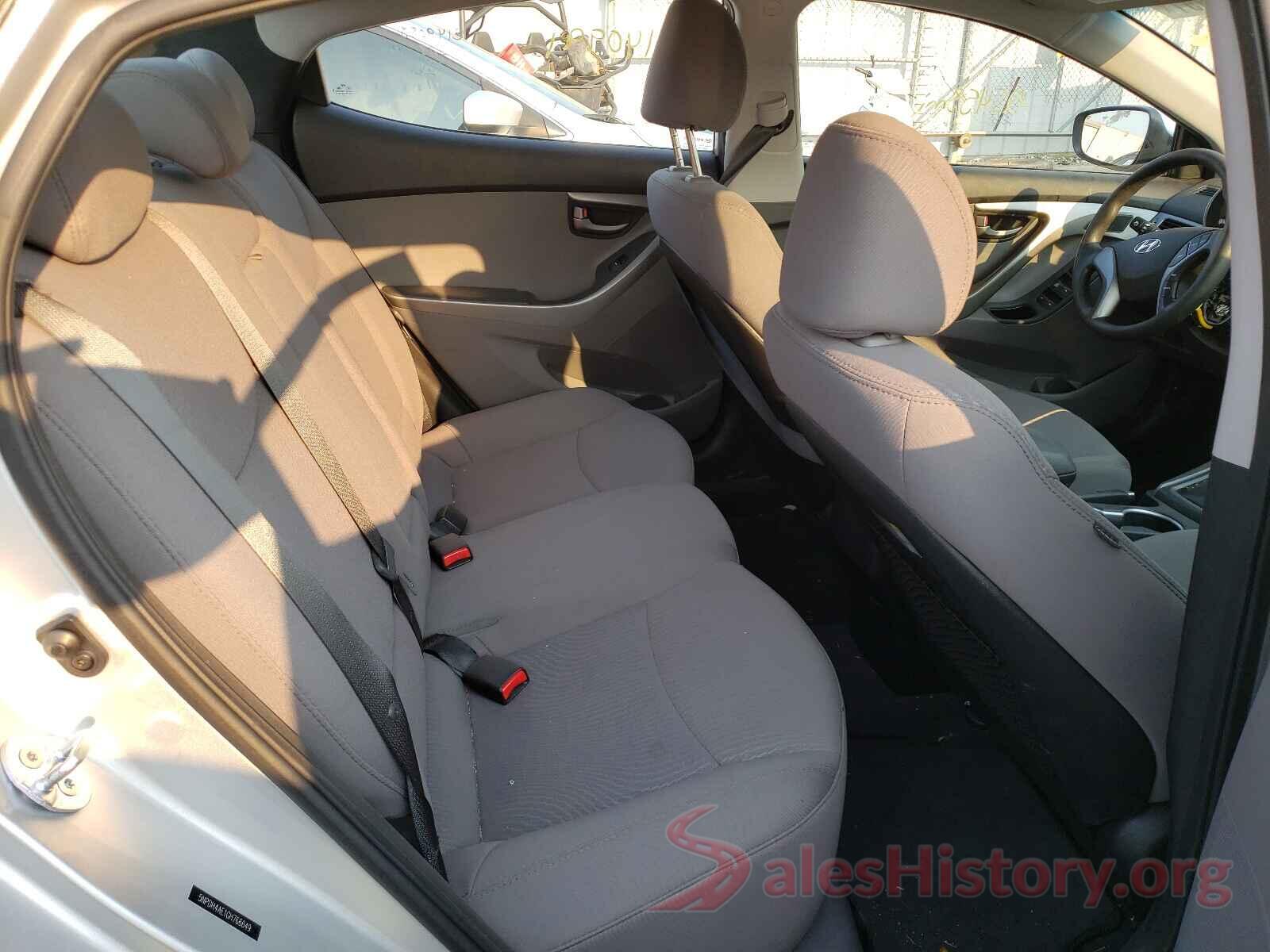 5NPDH4AE1GH766649 2016 HYUNDAI ELANTRA