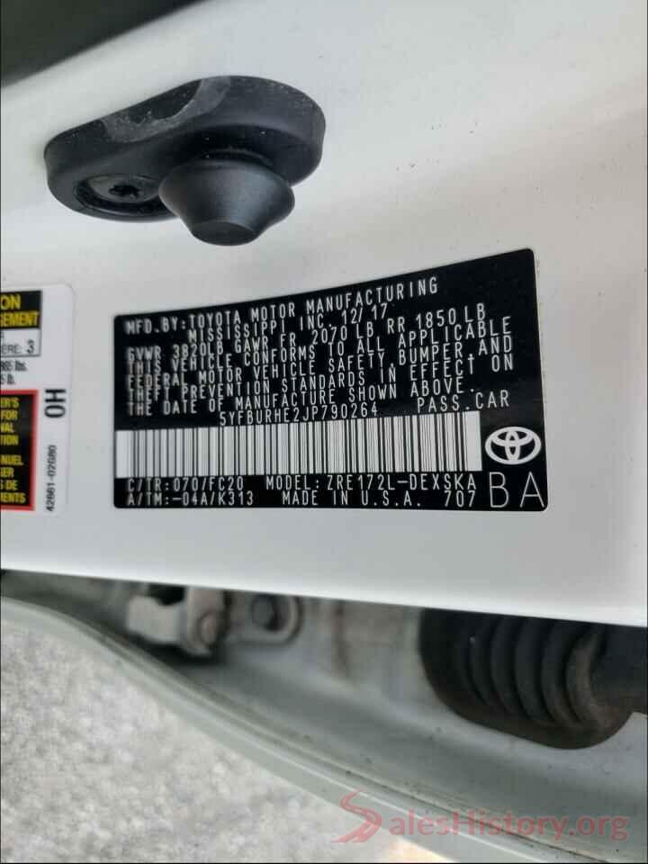 5YFBURHE2JP790264 2018 TOYOTA COROLLA