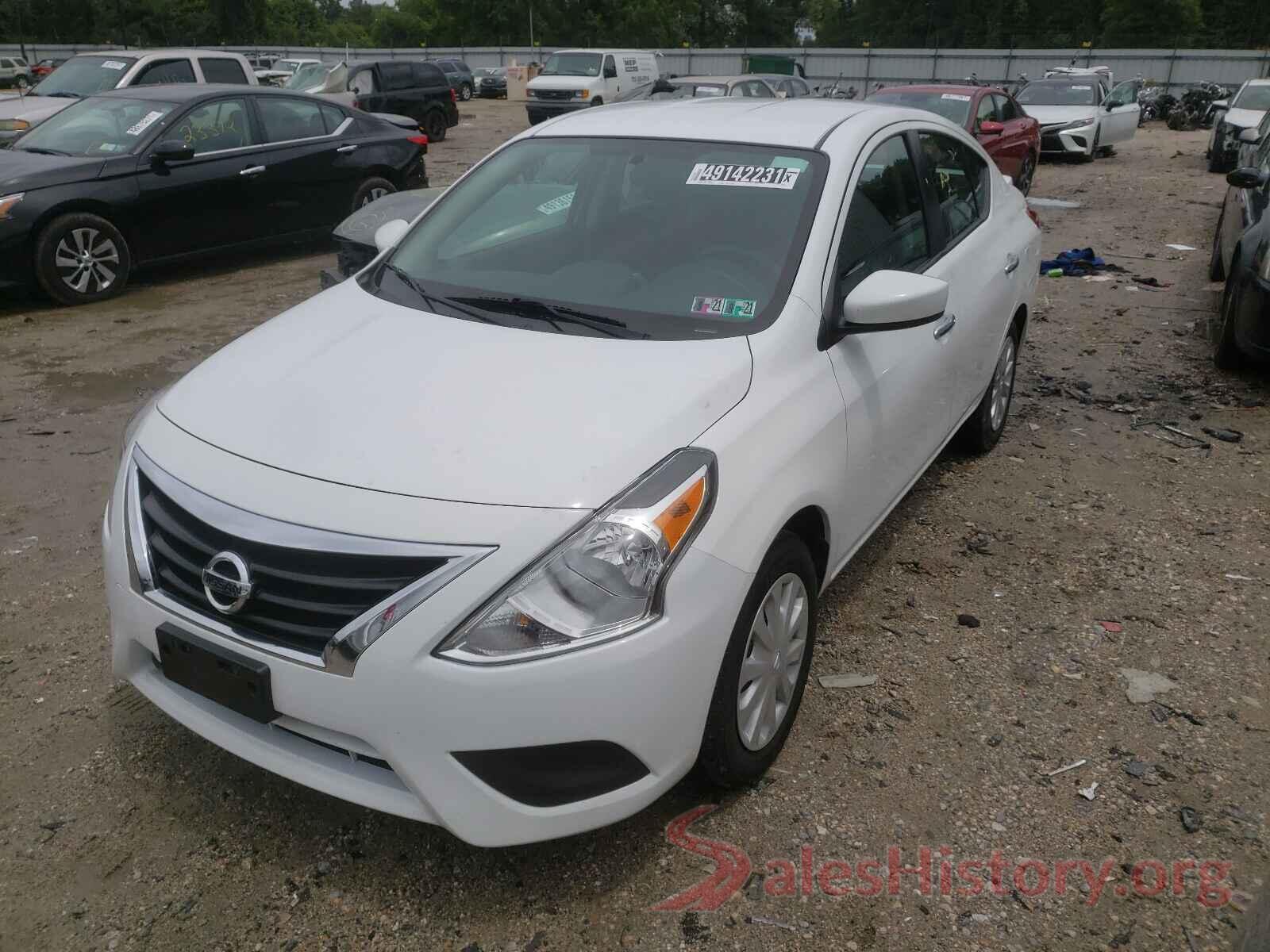 3N1CN7AP7JL879443 2018 NISSAN VERSA