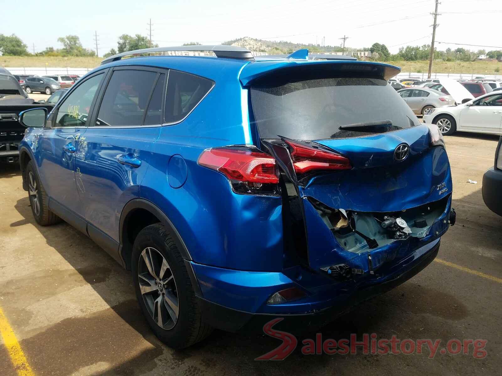 2T3RFREV3JW744008 2018 TOYOTA RAV4