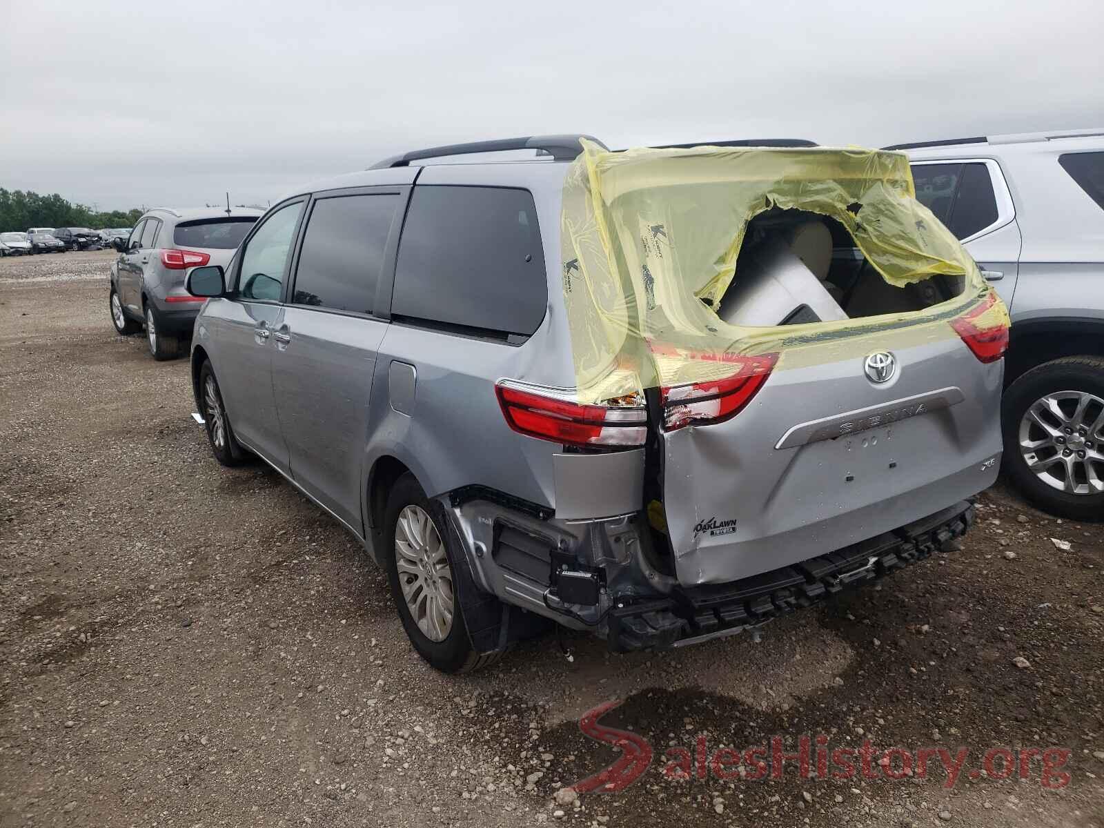 5TDYZ3DC3HS817096 2017 TOYOTA SIENNA