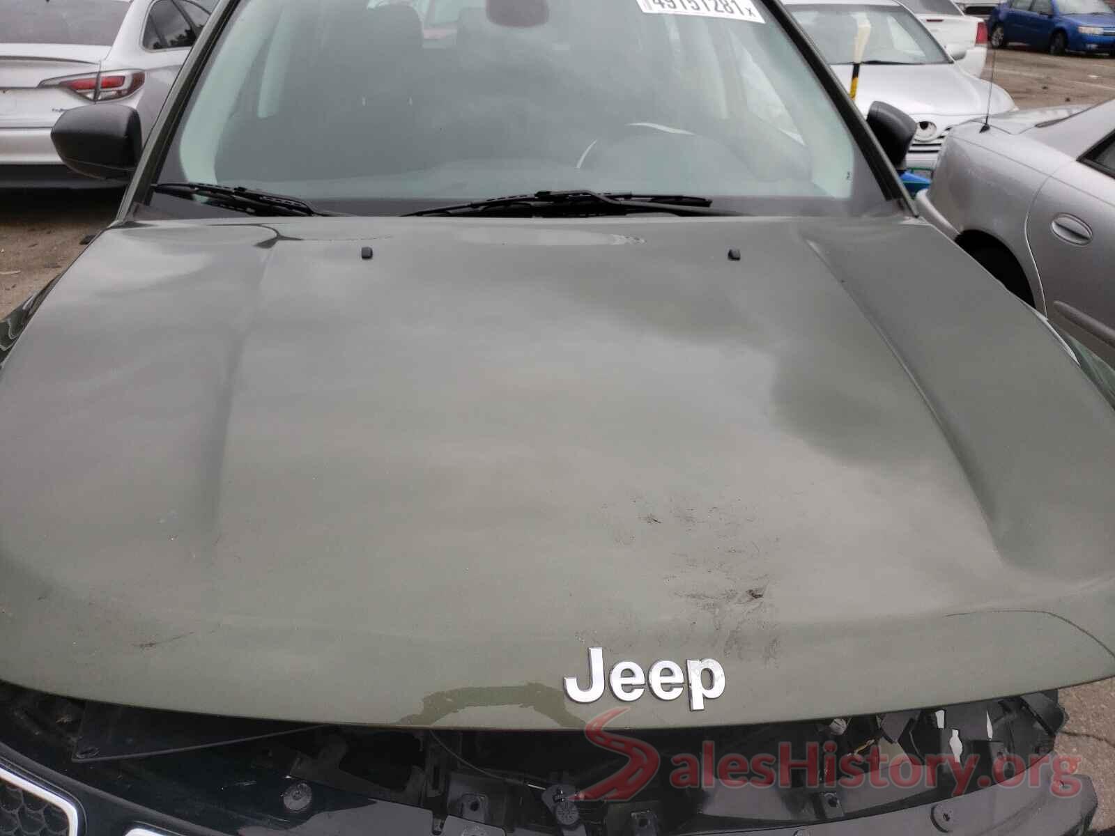 3C4NJDAB4KT763218 2019 JEEP COMPASS