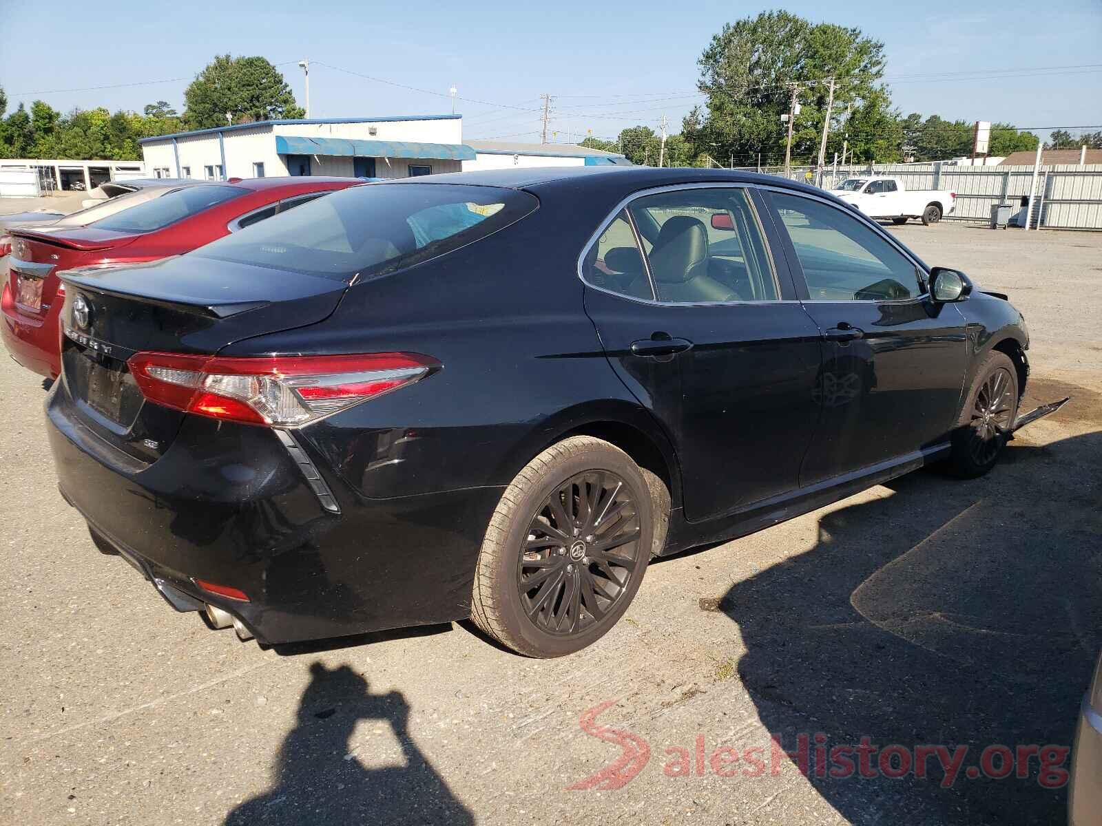 JTNB11HK2J3041081 2018 TOYOTA CAMRY