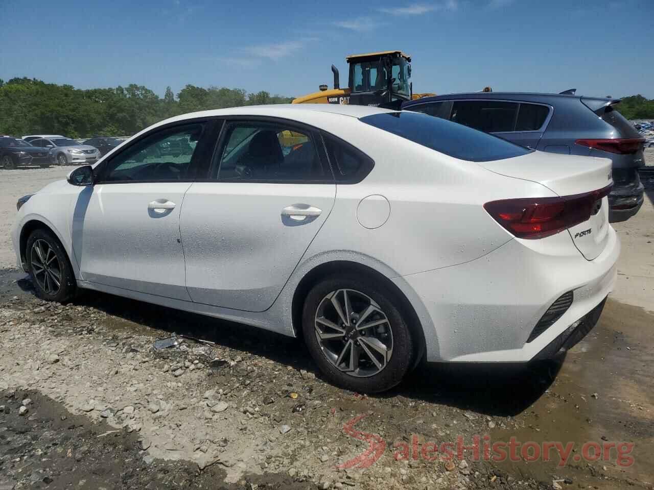 3KPF24AD3NE435879 2022 KIA FORTE