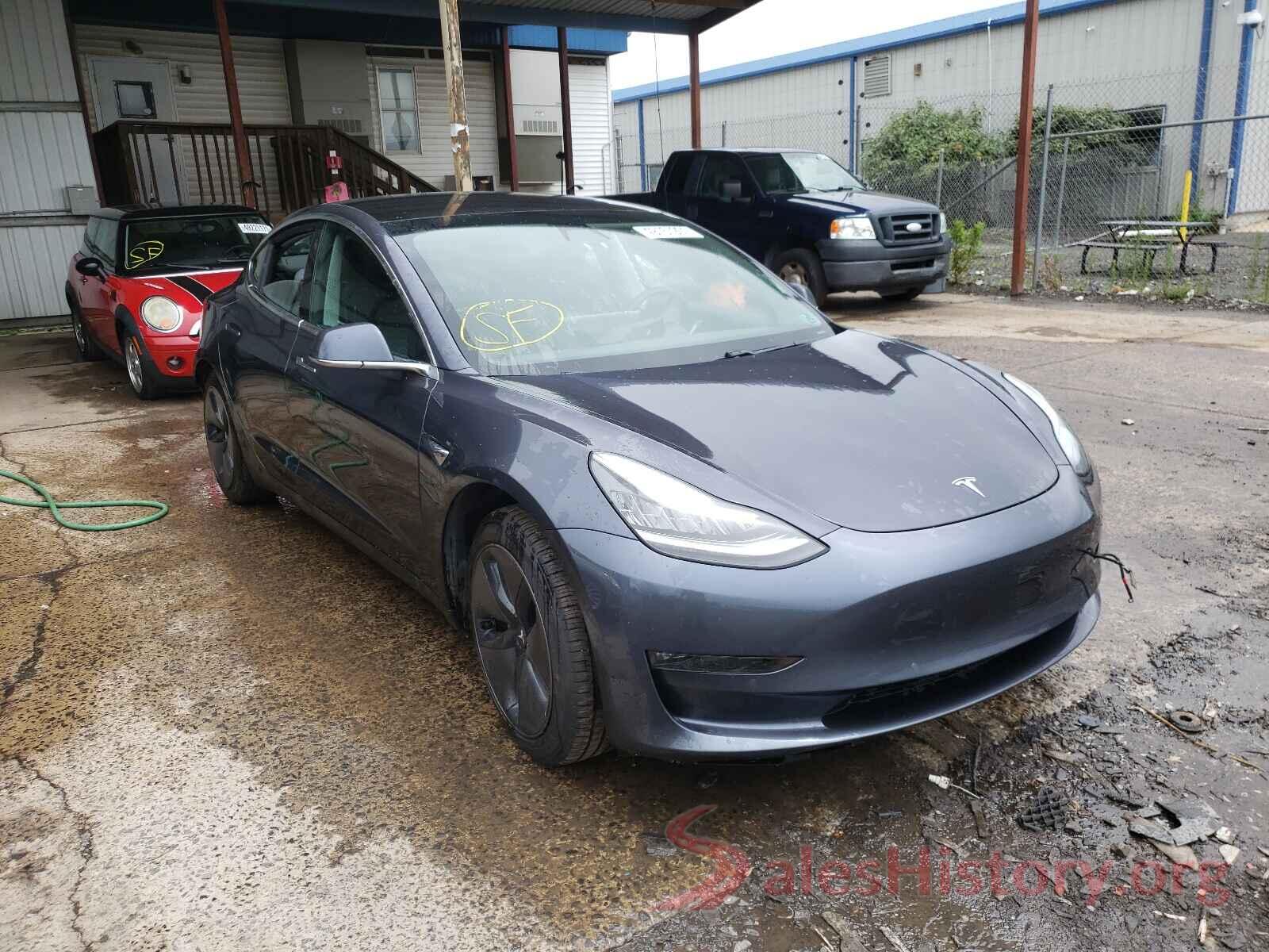 5YJ3E1EB2KF386519 2019 TESLA MODEL 3