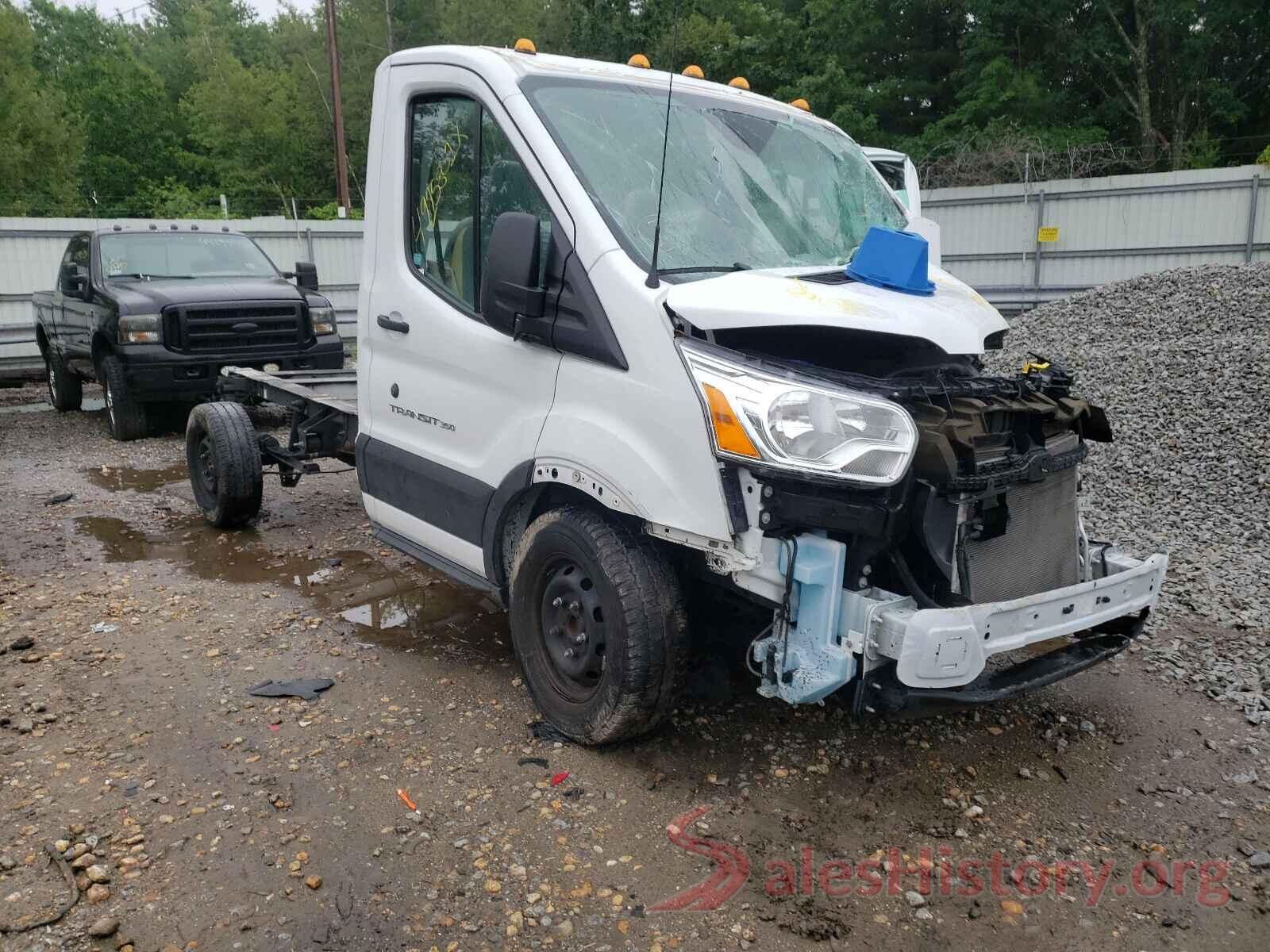 1FDBW5PM3KKA21330 2019 FORD TRANSIT CO