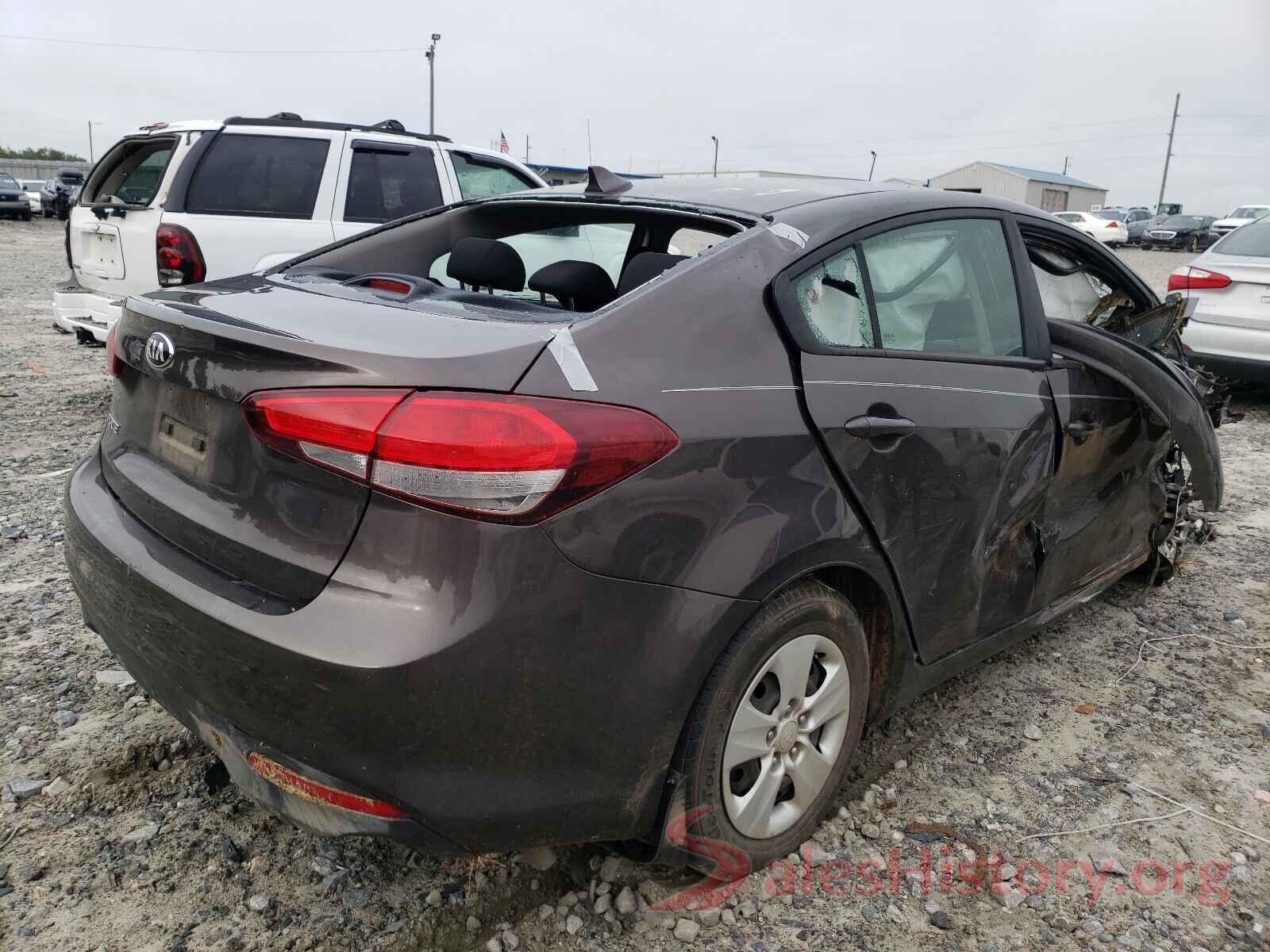 3KPFK4A76HE134327 2017 KIA FORTE