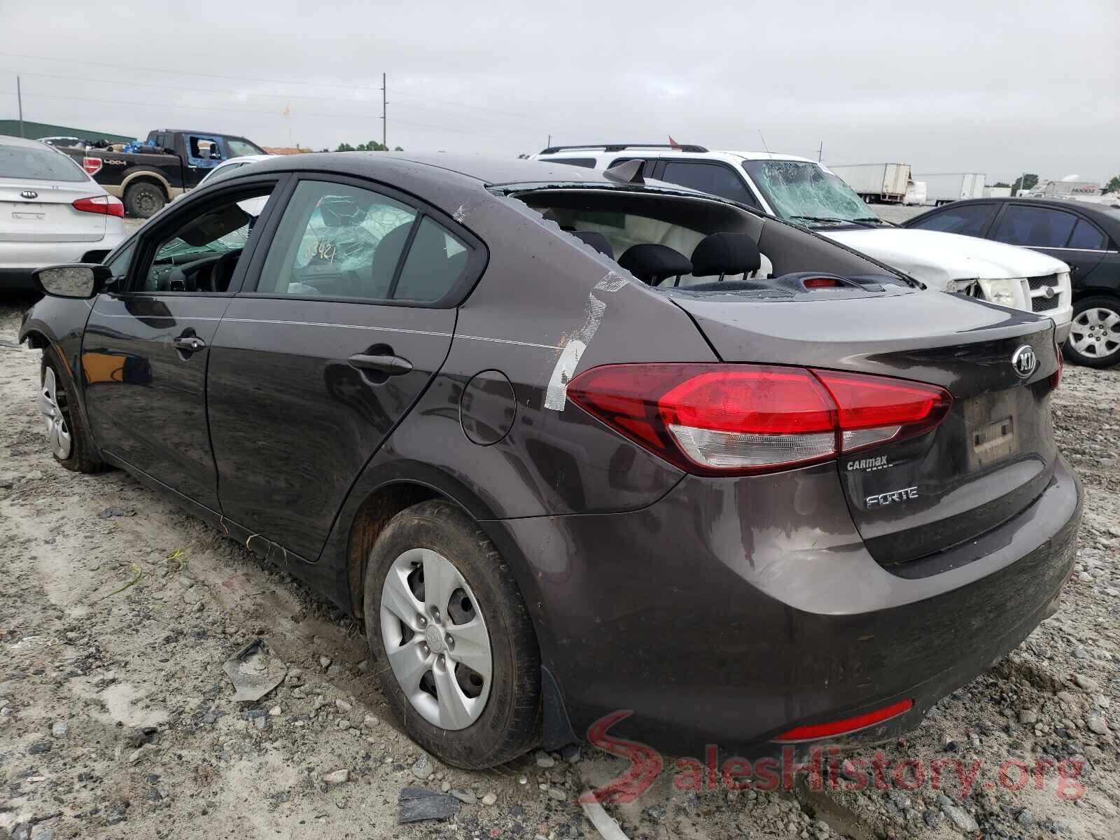 3KPFK4A76HE134327 2017 KIA FORTE