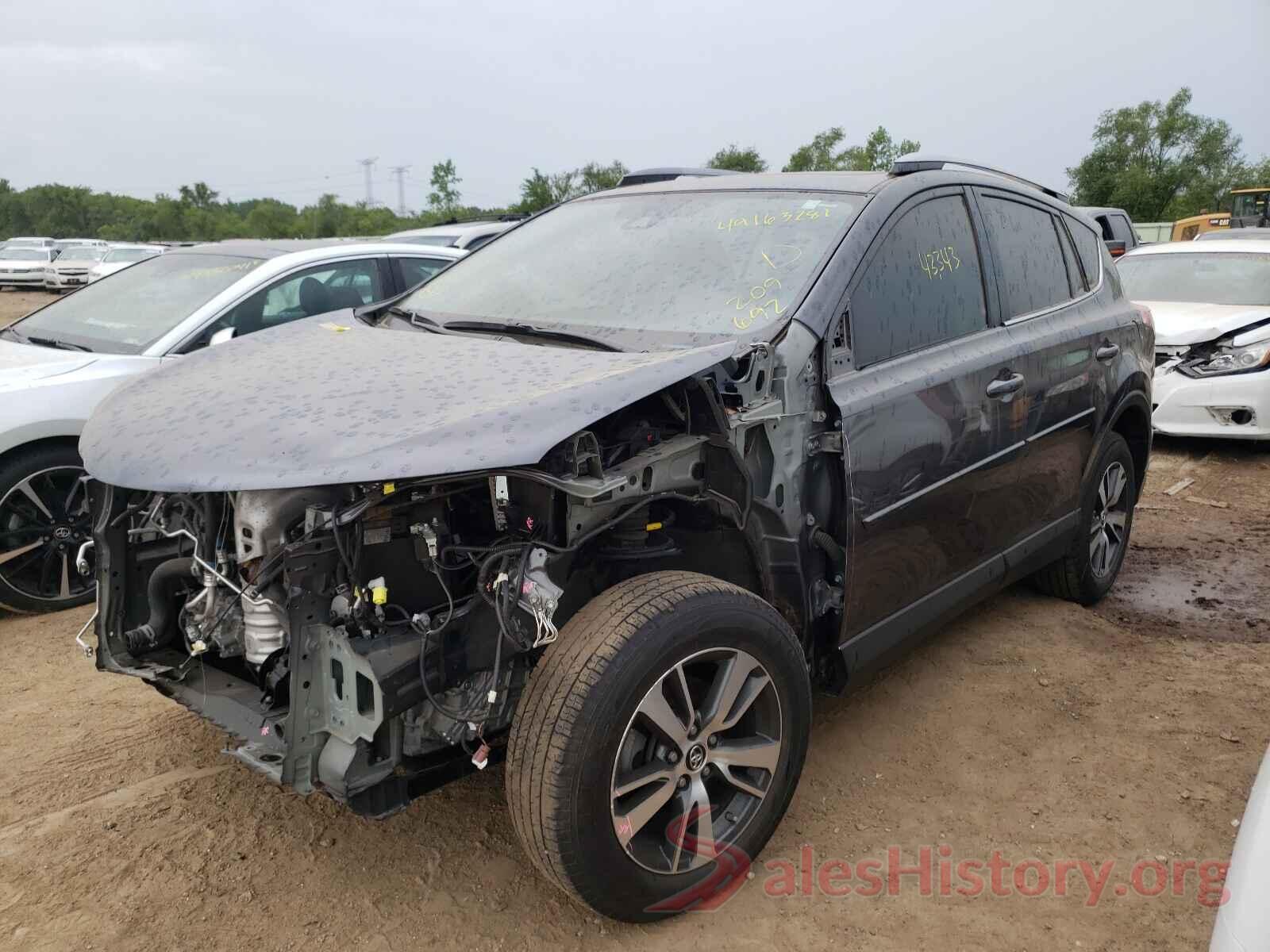 JTMWFREV6JJ209692 2018 TOYOTA RAV4