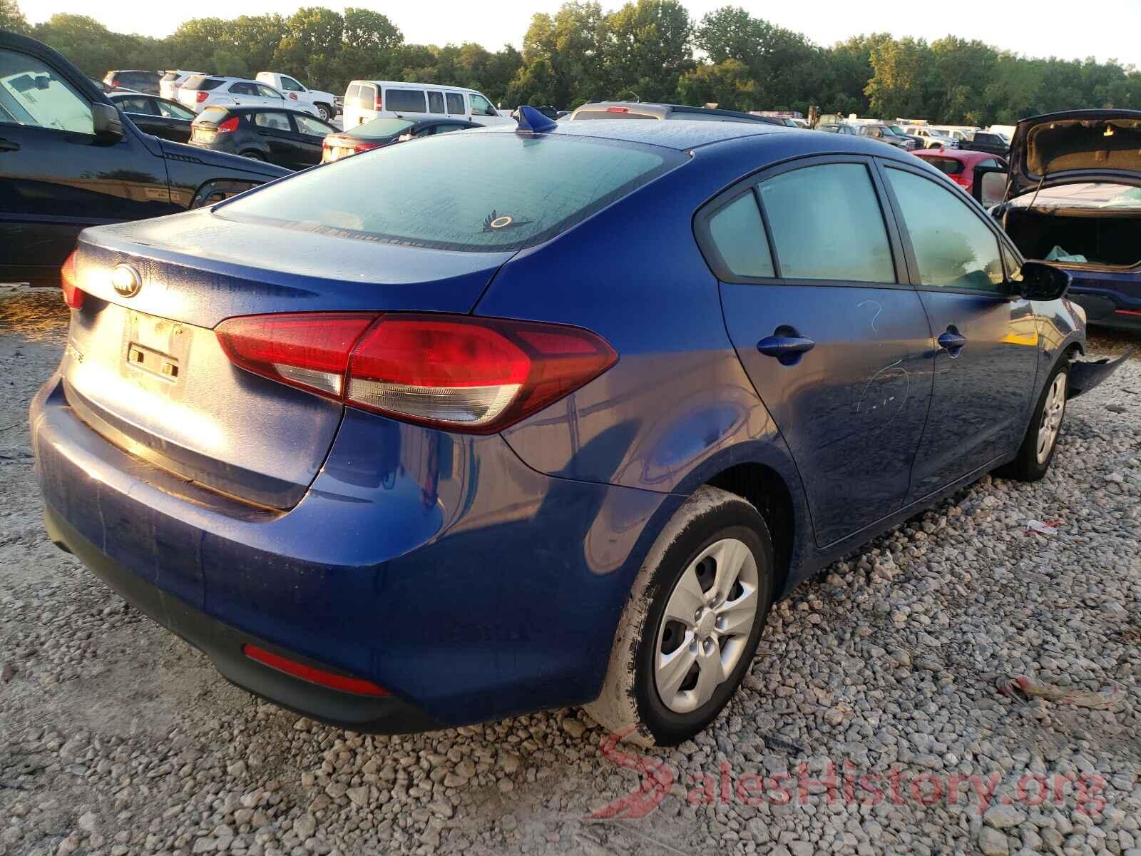 3KPFK4A72HE142134 2017 KIA FORTE