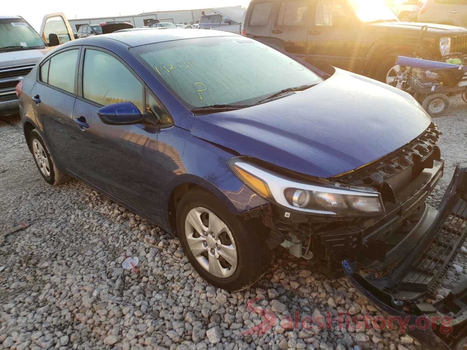 3KPFK4A72HE142134 2017 KIA FORTE