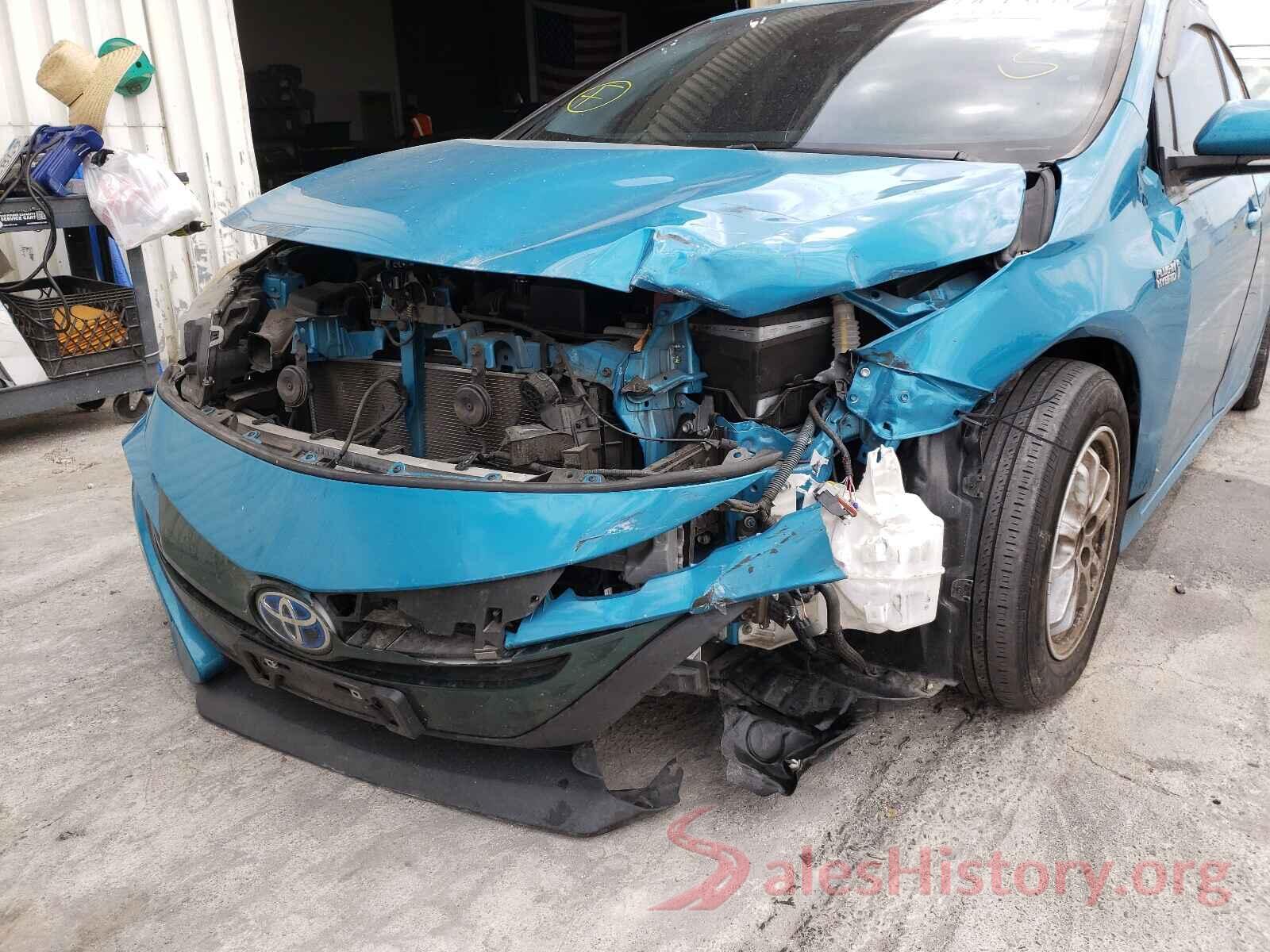 JTDKARFP2H3021263 2017 TOYOTA PRIUS