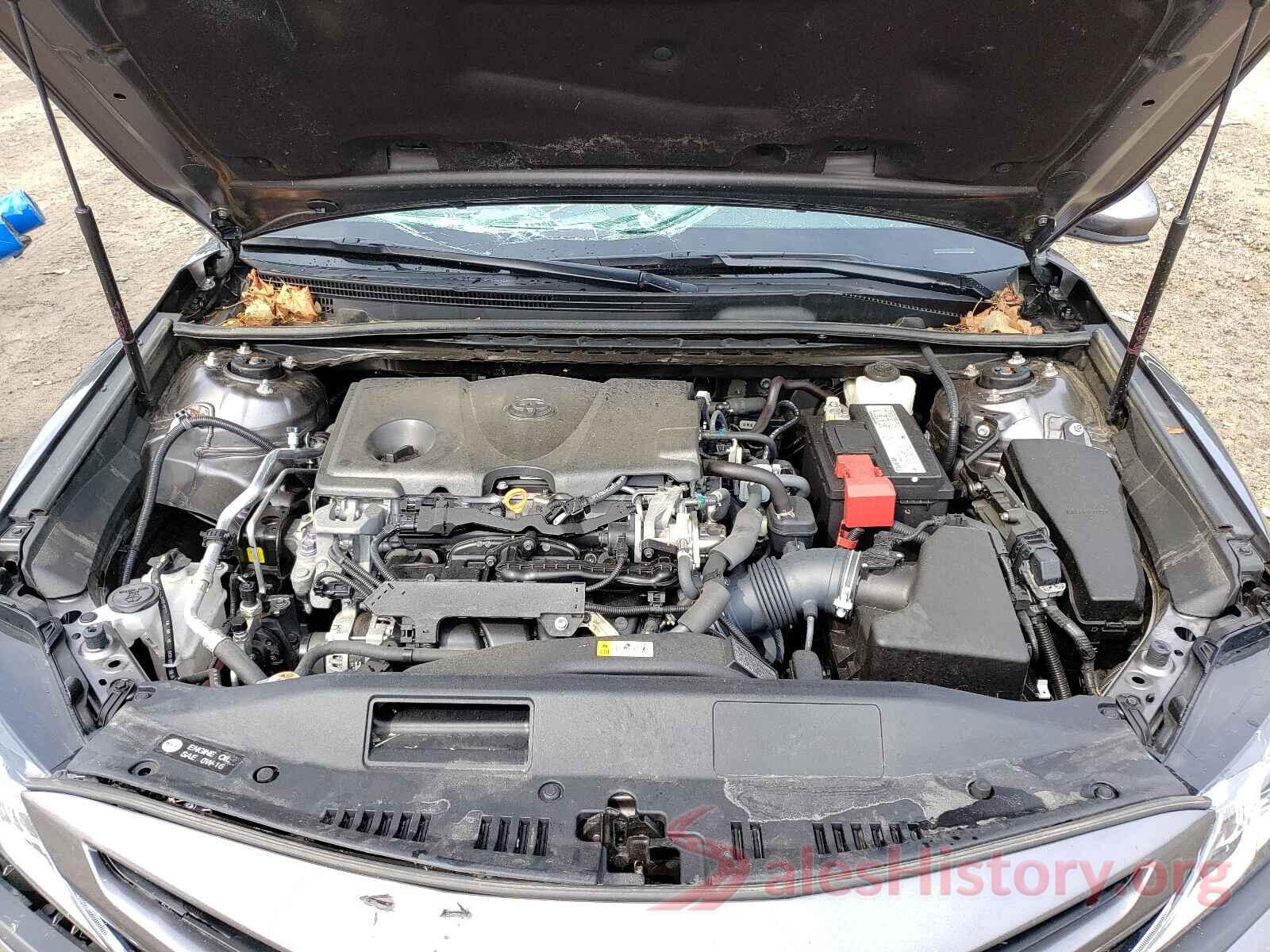 4T1B11HK2KU697910 2019 TOYOTA CAMRY