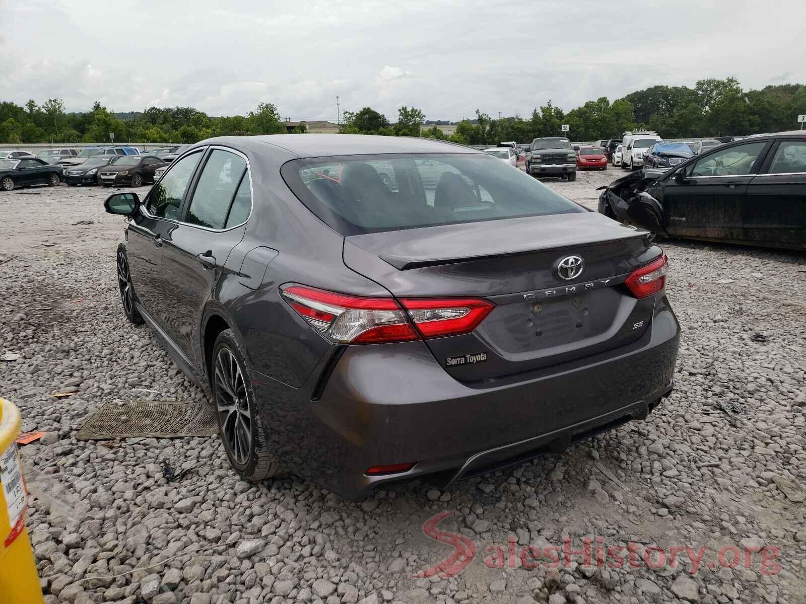 4T1B11HK7JU156236 2018 TOYOTA CAMRY